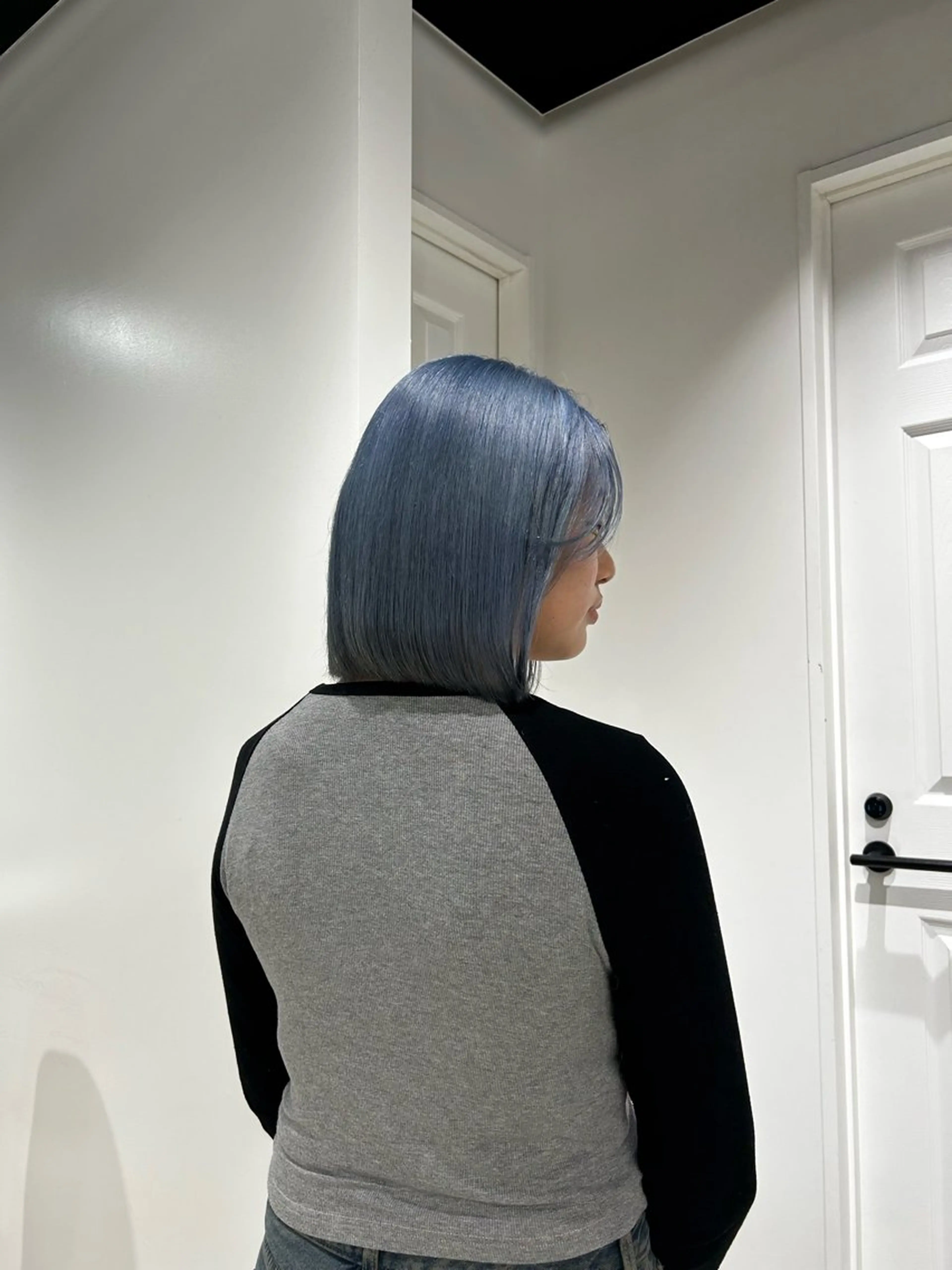 ショート カラー バレイヤージュ ブリーチ ケアブリーチ ダブルカラー イヤリングカラー ヘアカラー シャドウパーマ/ ルーズパーマ/メンズのヘアスタイル