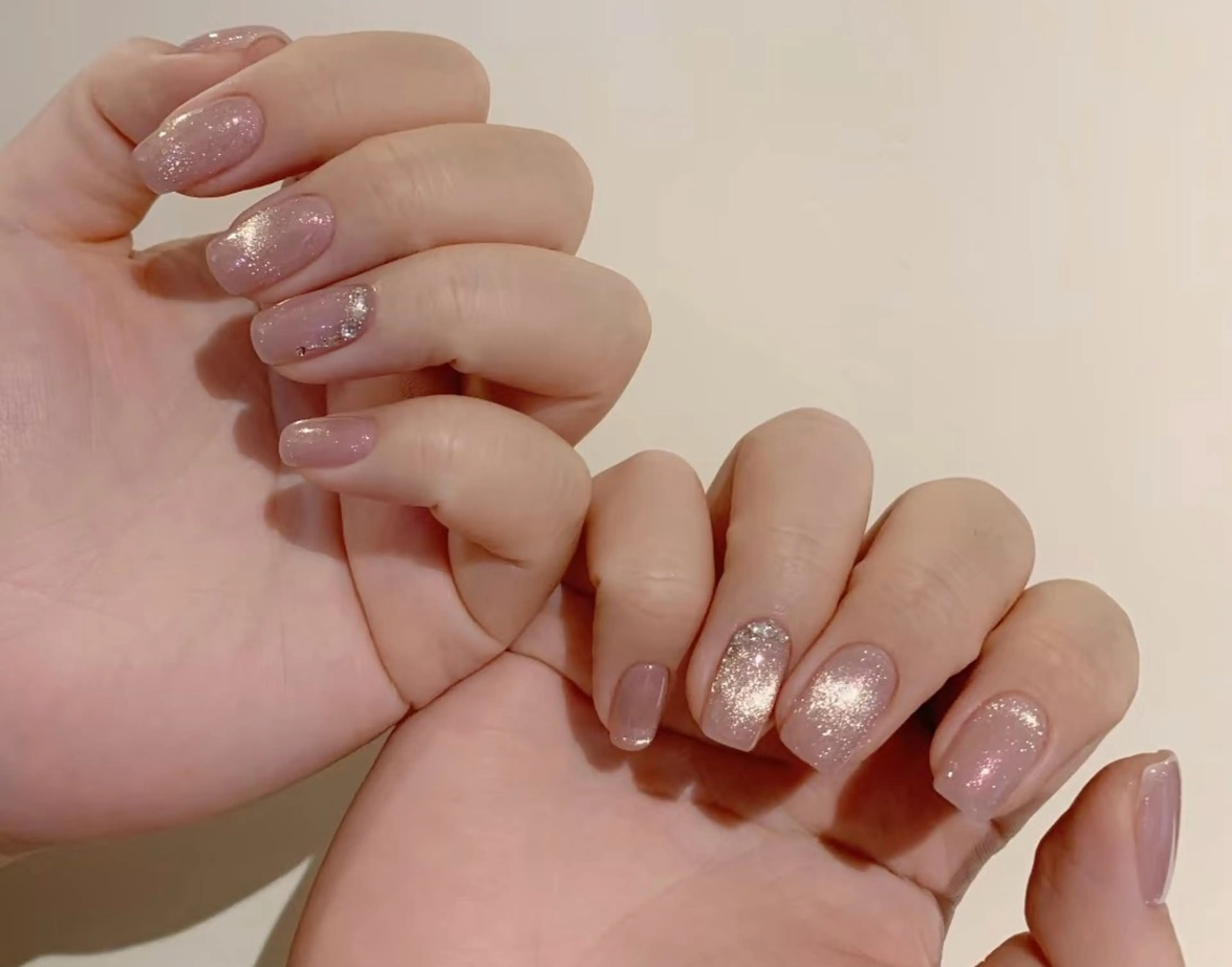 ネイル 高木 維麗絲のネイルデザイン