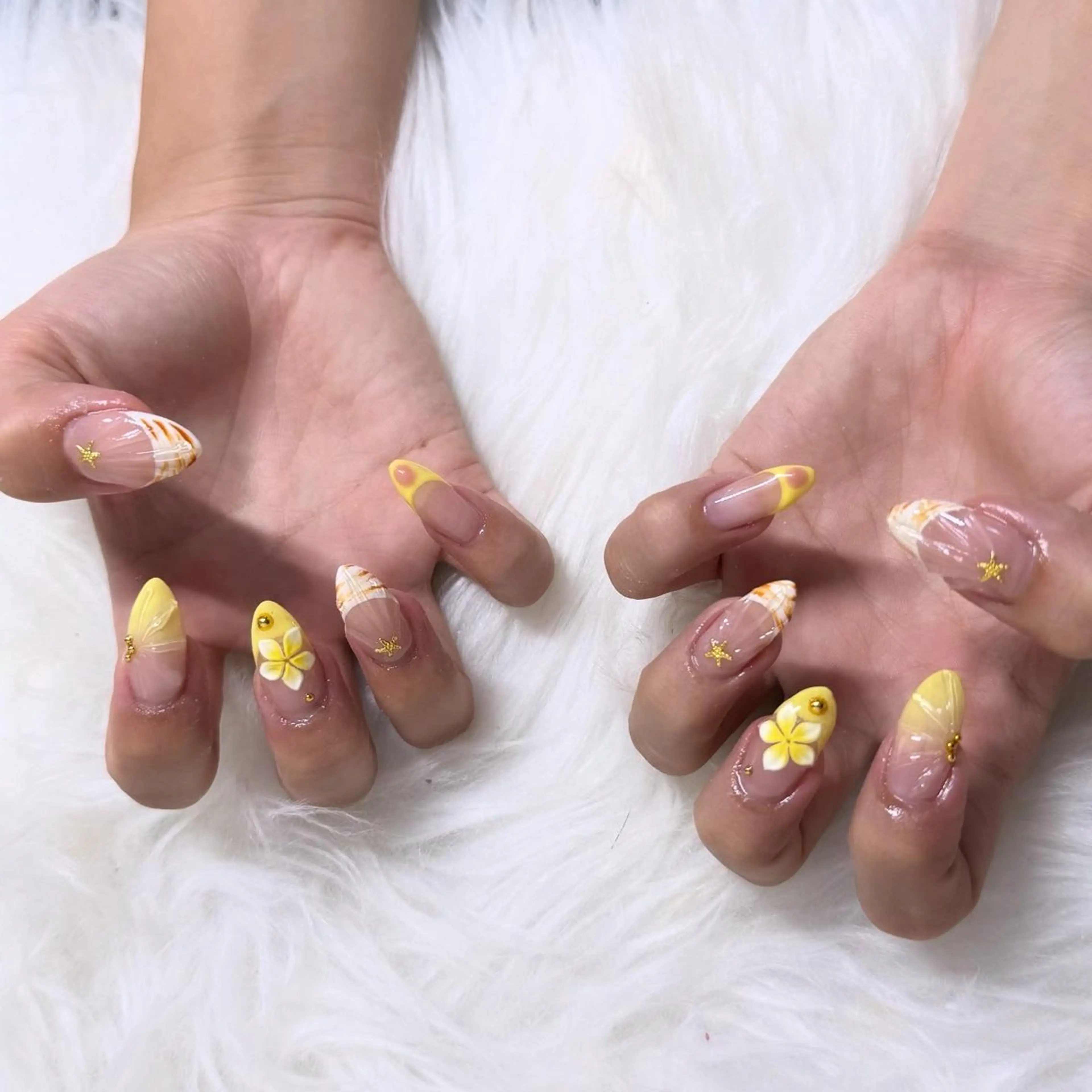 ロング ハンドネイル mao .のネイルデザイン