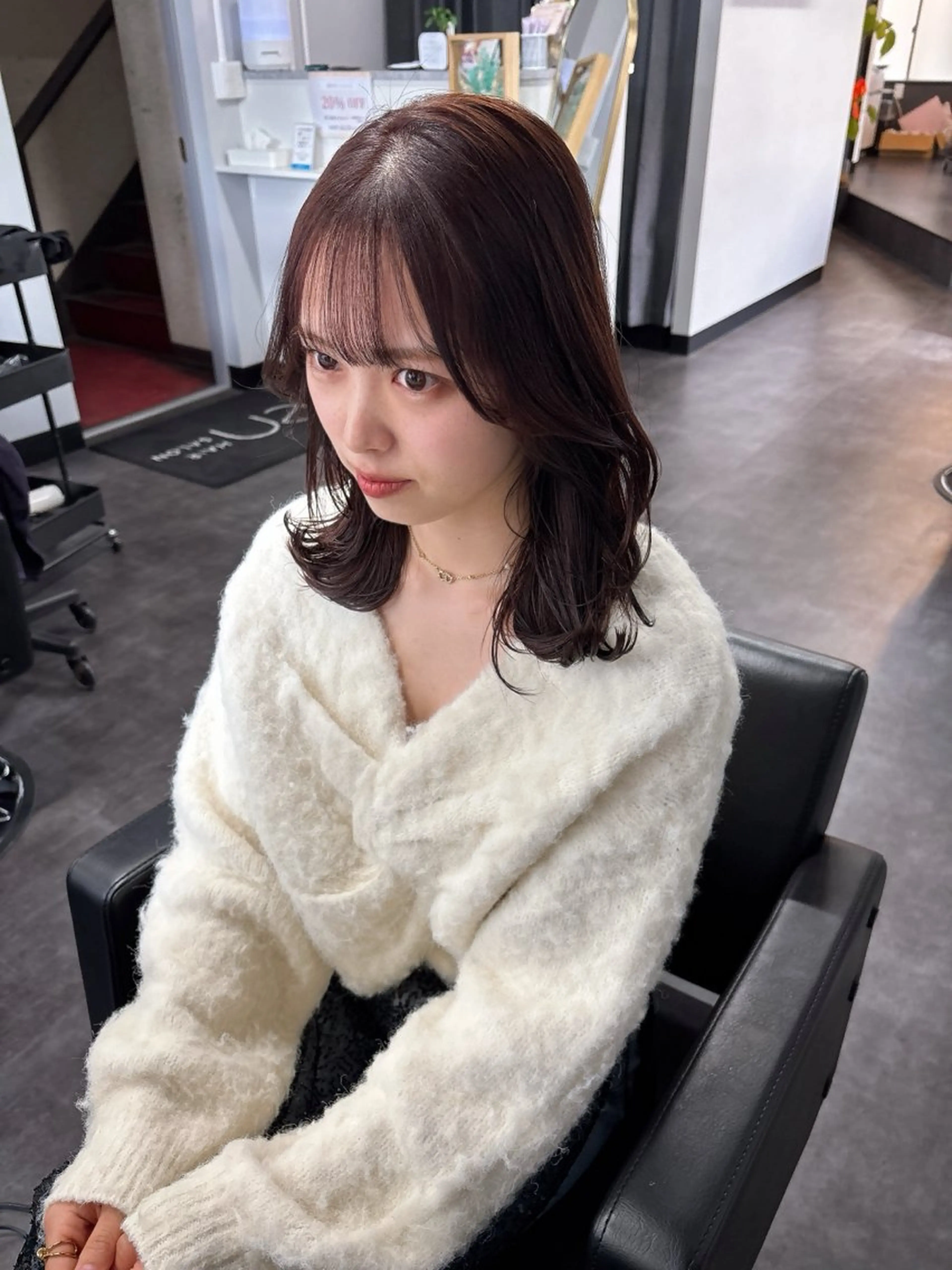 セミロング カット ヘアカラー トリートメント 韓国ヘア/レイヤー 🇰🇷/艶髪/長橋のヘアスタイル