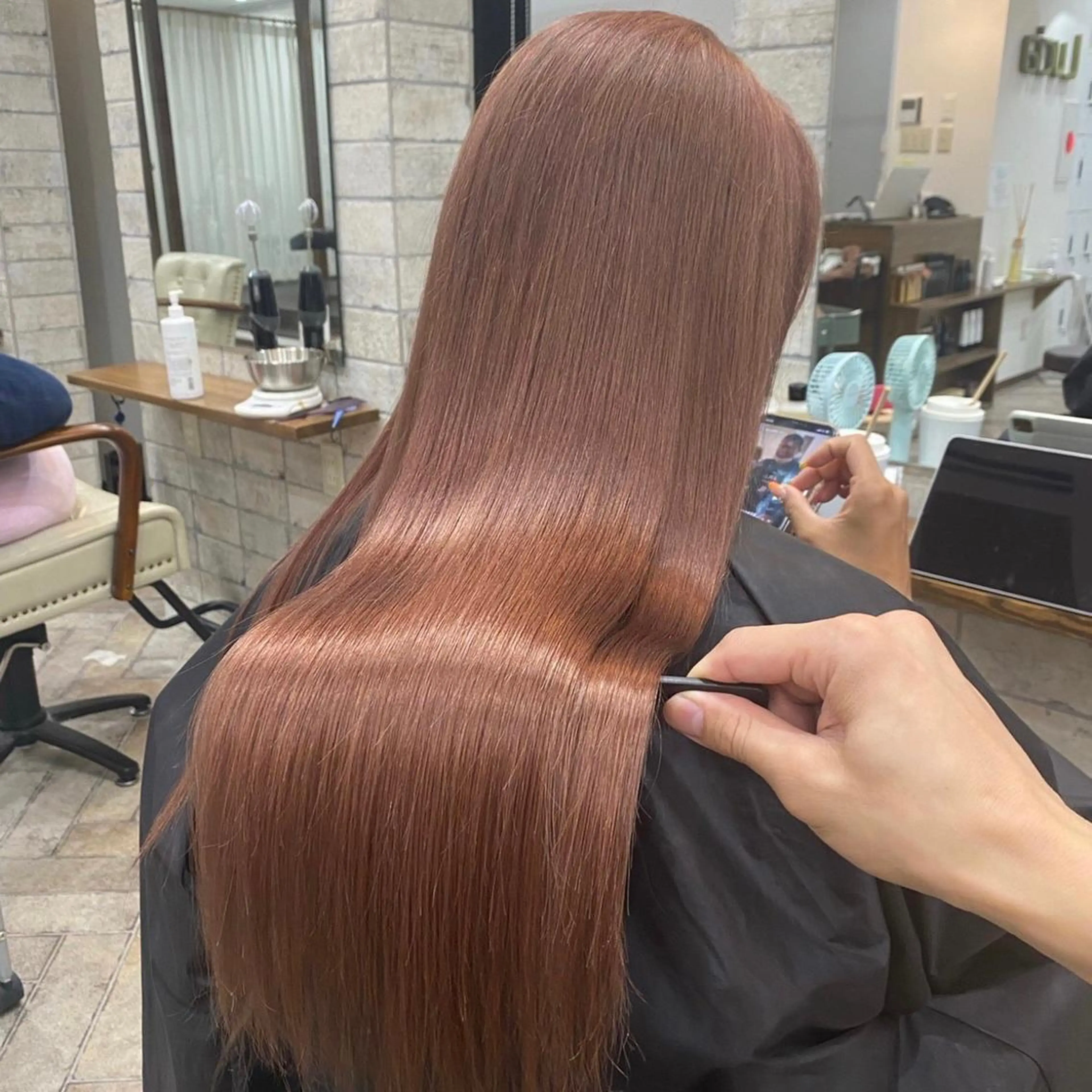 ロング カラー パーマ ヘアアレンジ メンズ キッズ ネイル マツエク・マツパ アイブロウ メンズバレイヤージュ メンズブリーチ メンズハイライト メンズインナーカラー メンズ韓国風 透明感ワンカラー梅田 ダブルカラー/川上のヘアスタイル