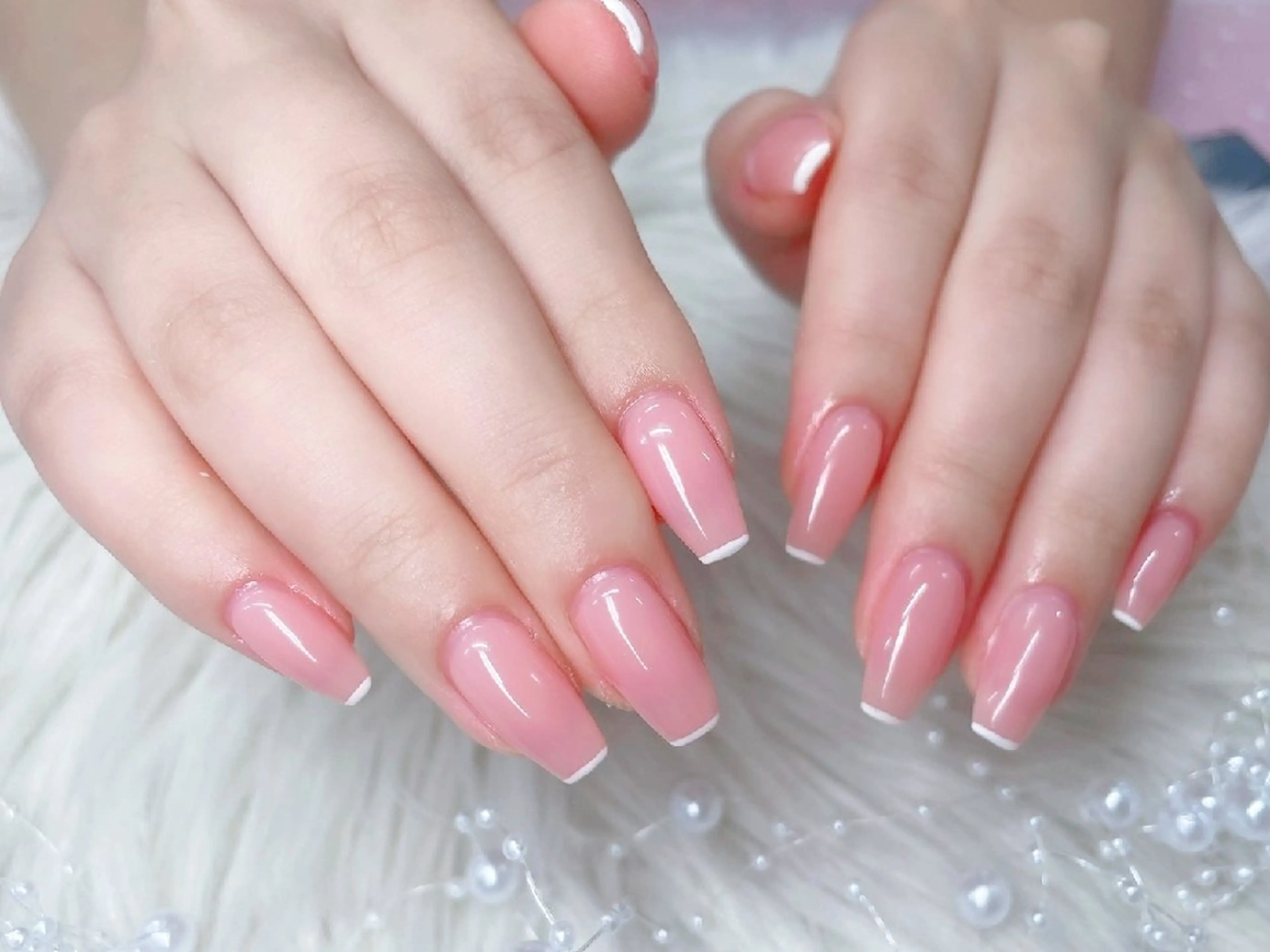 ネイル 長さ出し フラッシュネイル フレンチネイル キラキラネイル ラメ(グリッター) Chouette Nailのネイルデザイン