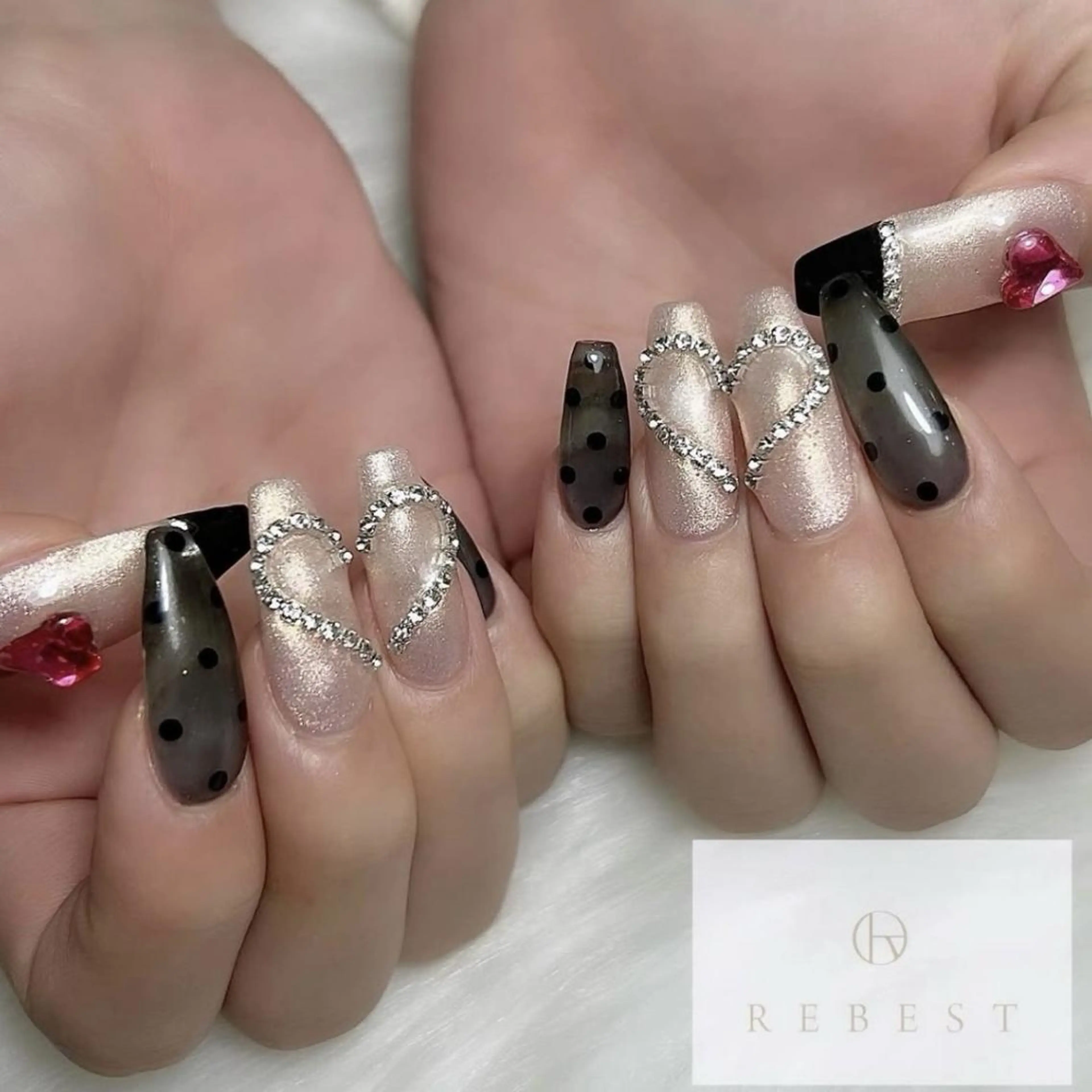 ネイル ＲＥＢＥＳＴ nailのネイルデザイン