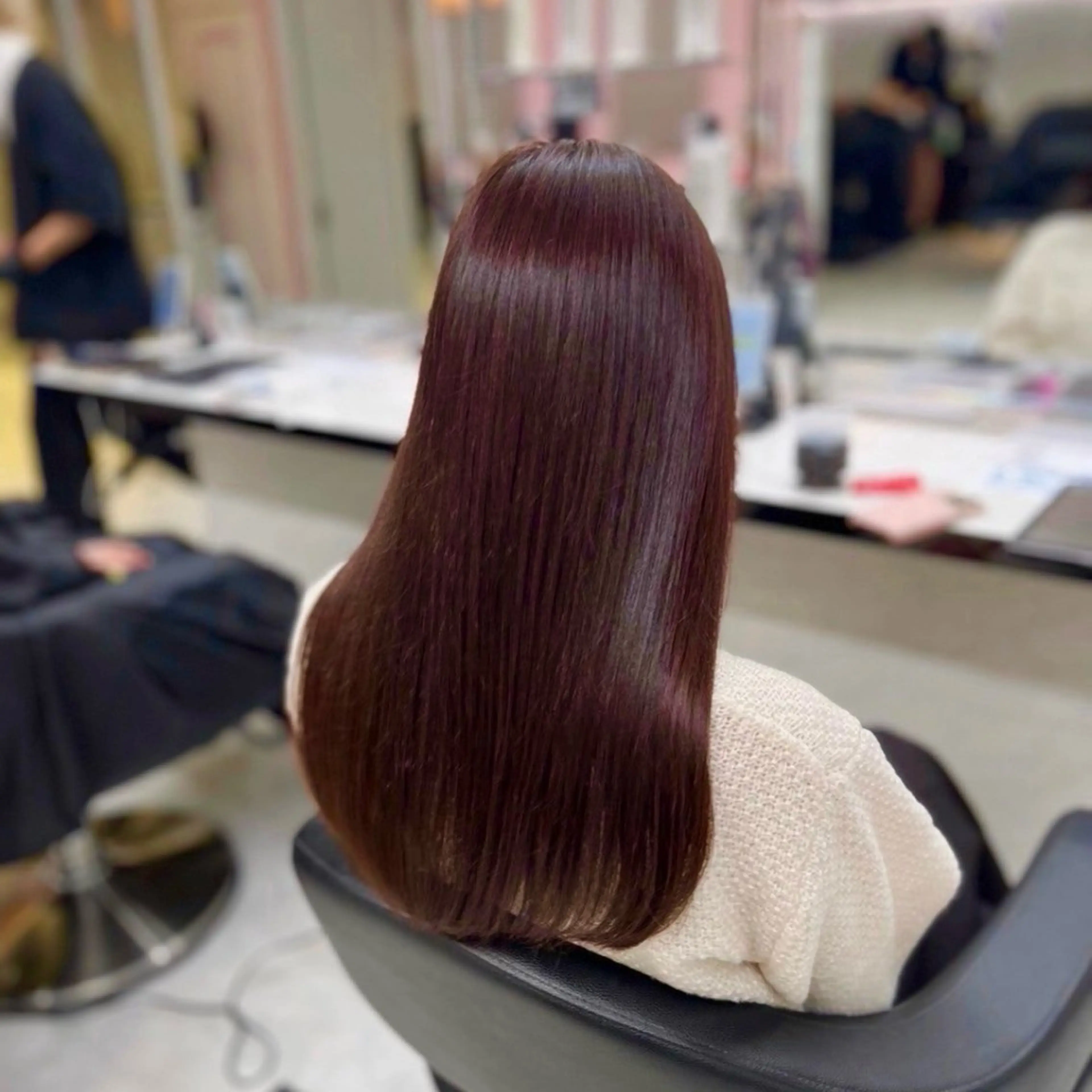 ロング カラー ブリーチ ブリーチなしカラー 髪質改善 トリートメント 💗愛され暖色💗 ピンク/レッド💗のヘアスタイル