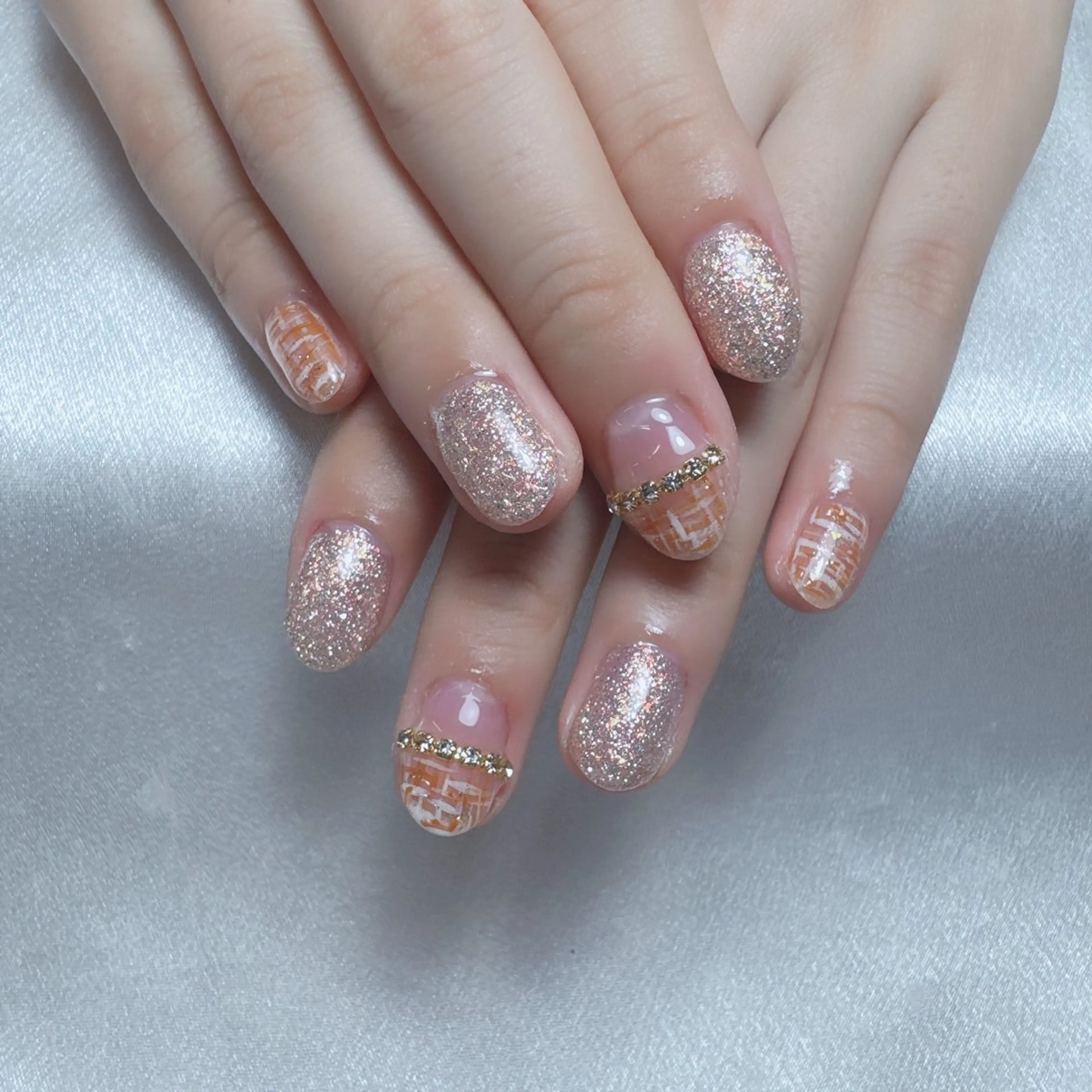 ネイル LR.ONE リナのネイルデザイン