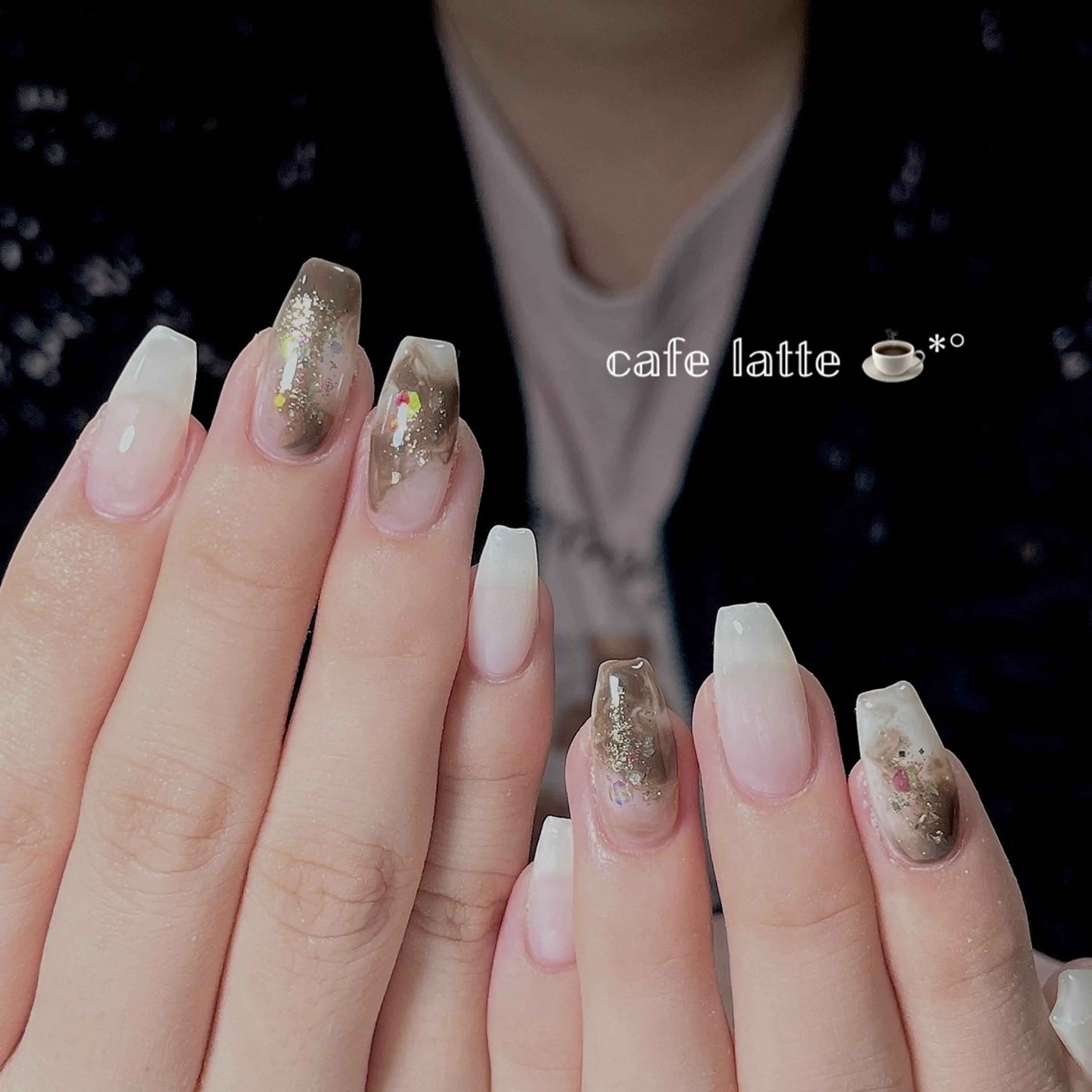 ネイル 韓国ネイル ラメ(グリッター) 持ち込み ハンドネイル 🐕‍🦺Yappy 💗A-tanのネイルデザイン