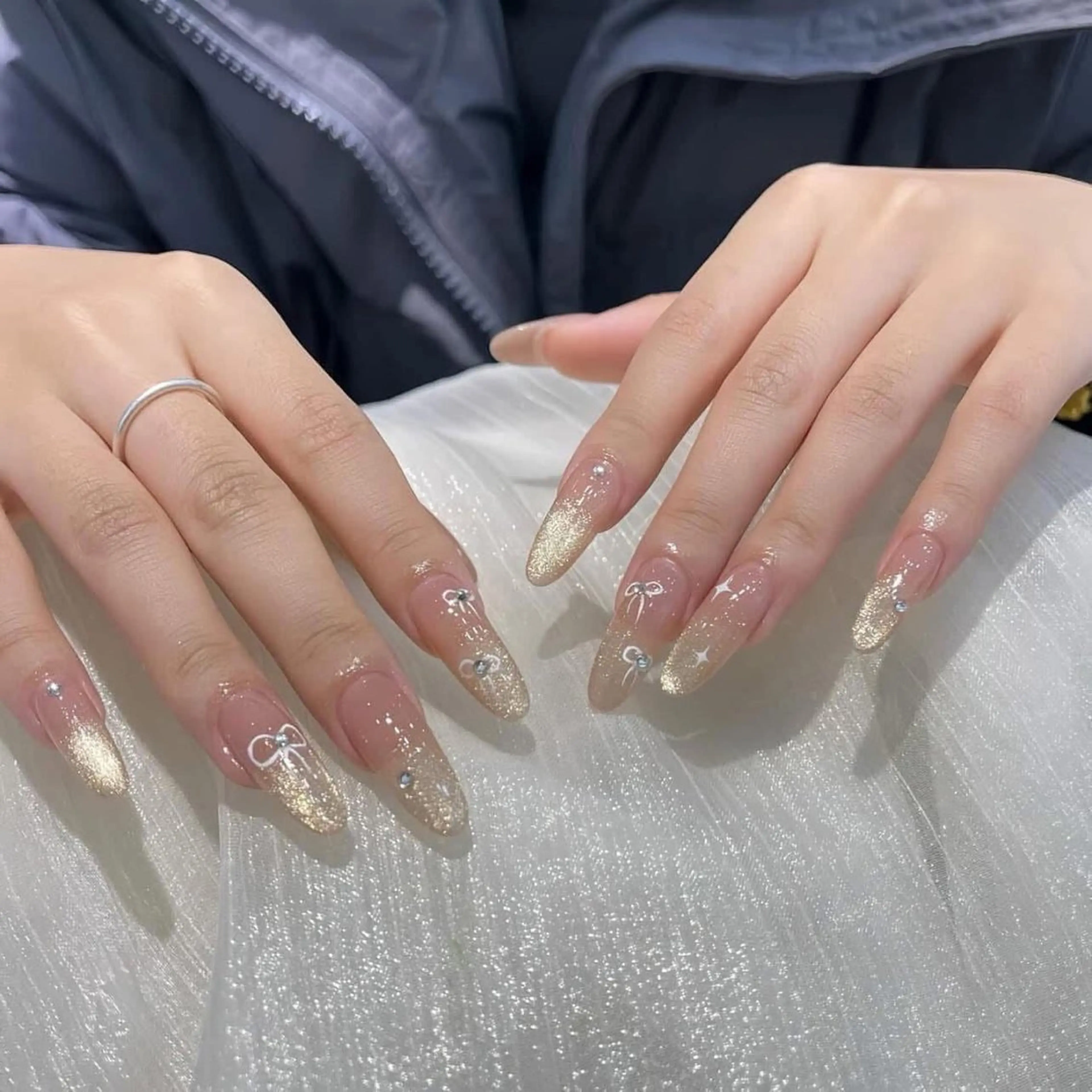 ネイル ハンドネイル Ribbonnail staffのネイルデザイン