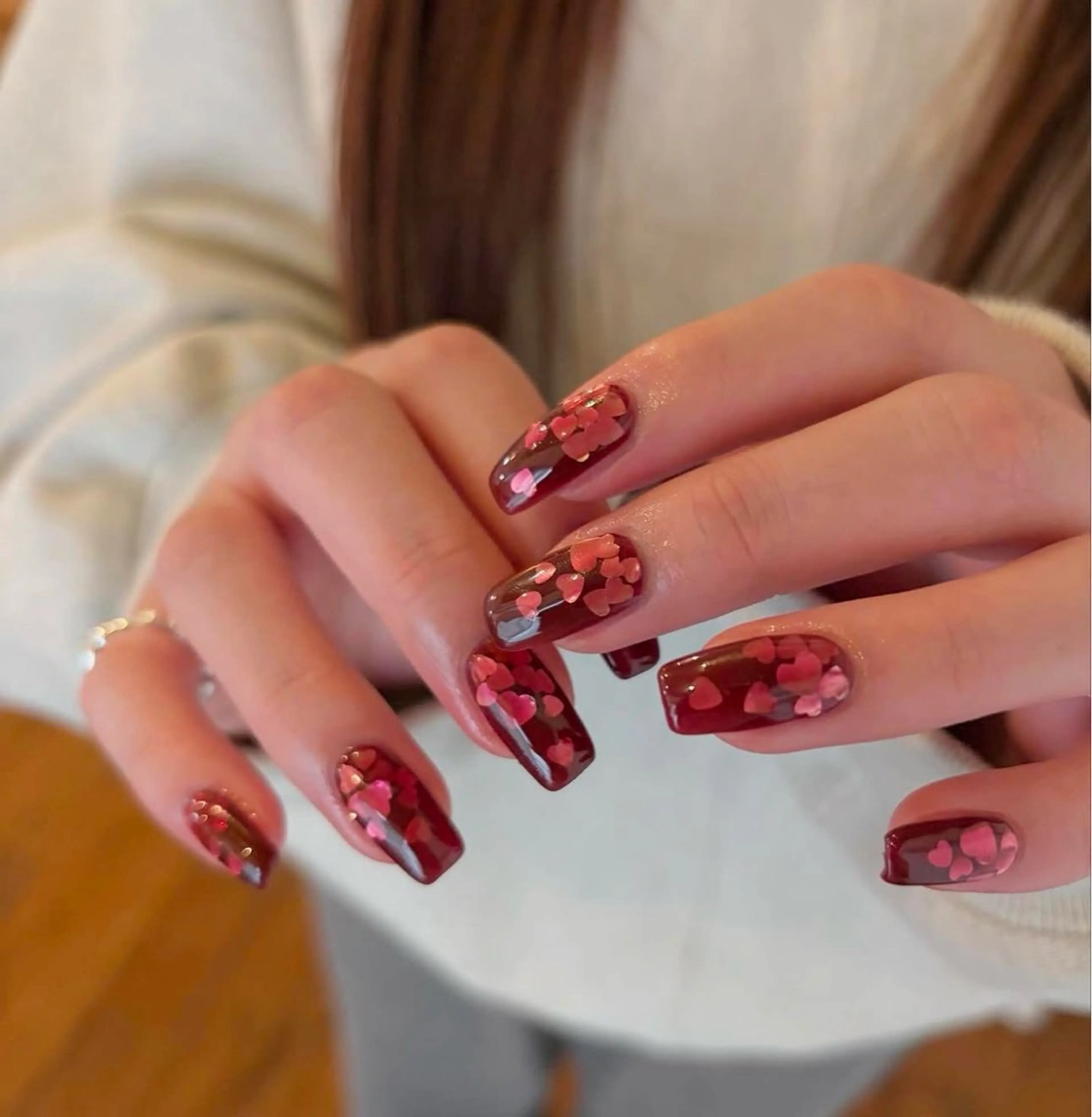 ネイル グラデーション キラキラネイル ワンカラーネイル 冬ネイル Jenn Nail Salonのネイルデザイン