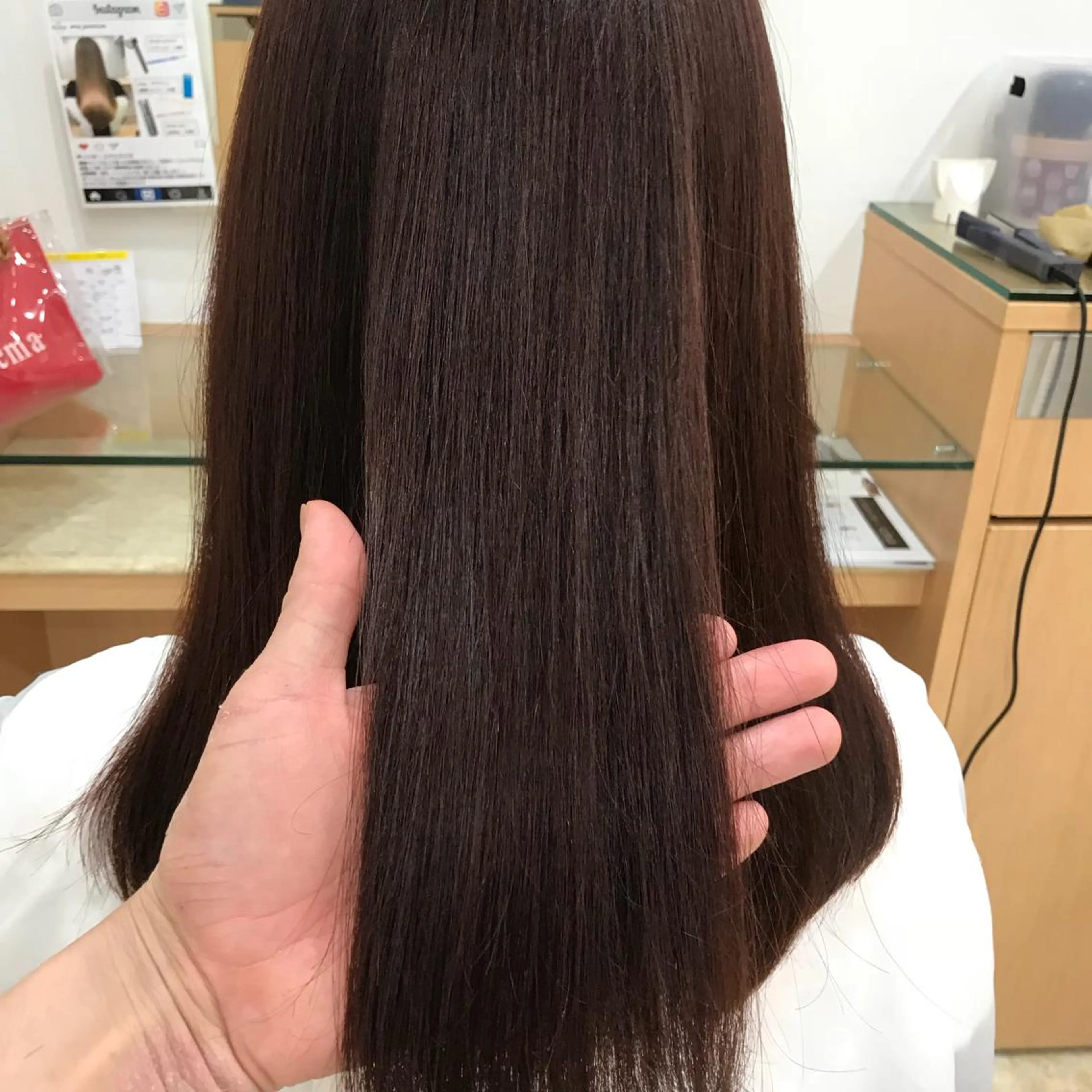 ミディアム カラー ✨艶ブリーチカラー ✨四ノ宮裕己のヘアスタイル