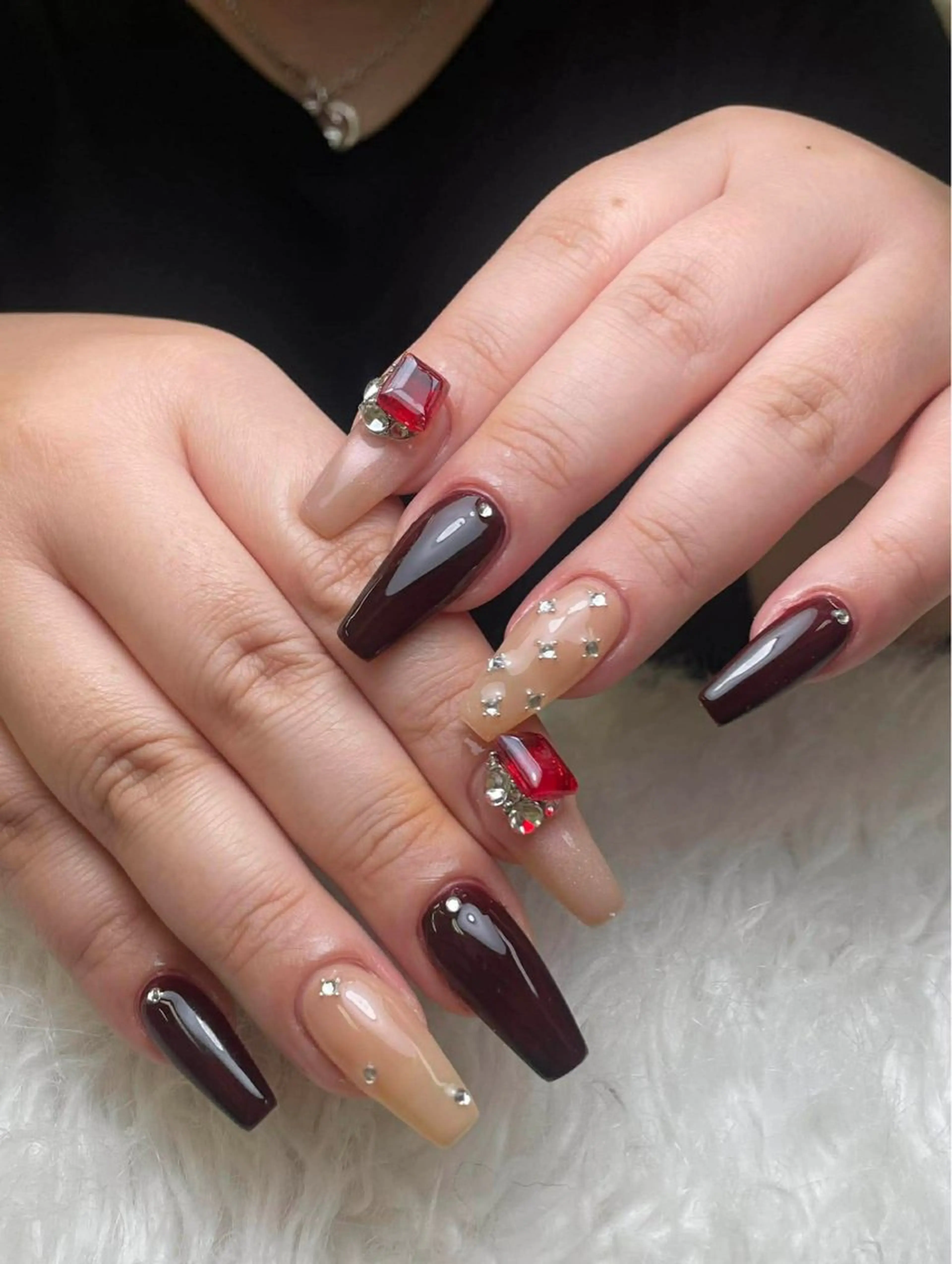 ネイル フレンチネイル ジェルネイル ガーリー 韓国ネイル ロングネイル ハンドネイル NieNail Nezukoのネイルデザイン