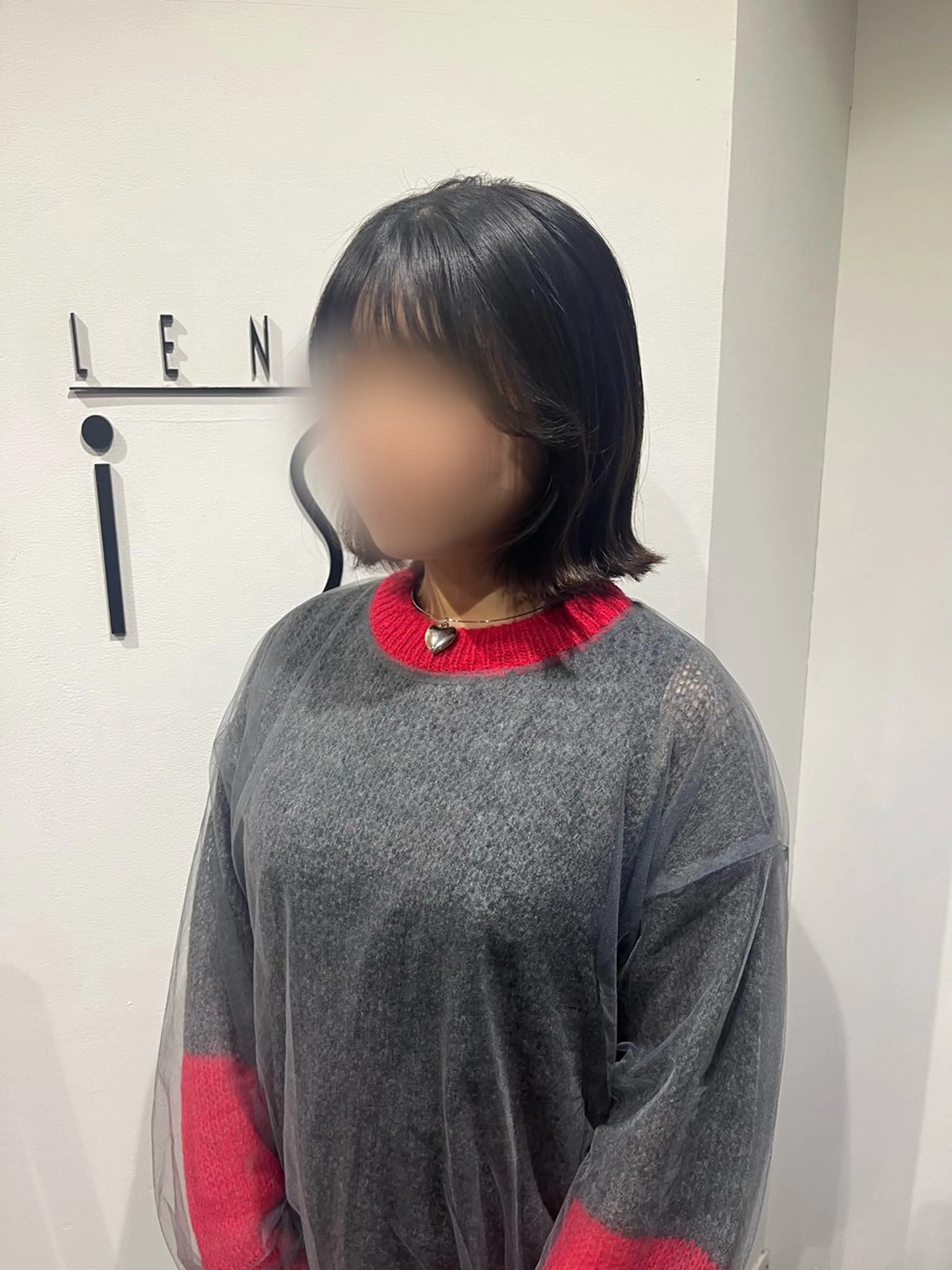 ミディアム ボブ くびれヘア 顔周りカット 韓国風ヘア LENAHC ist アベフミナのヘアスタイル