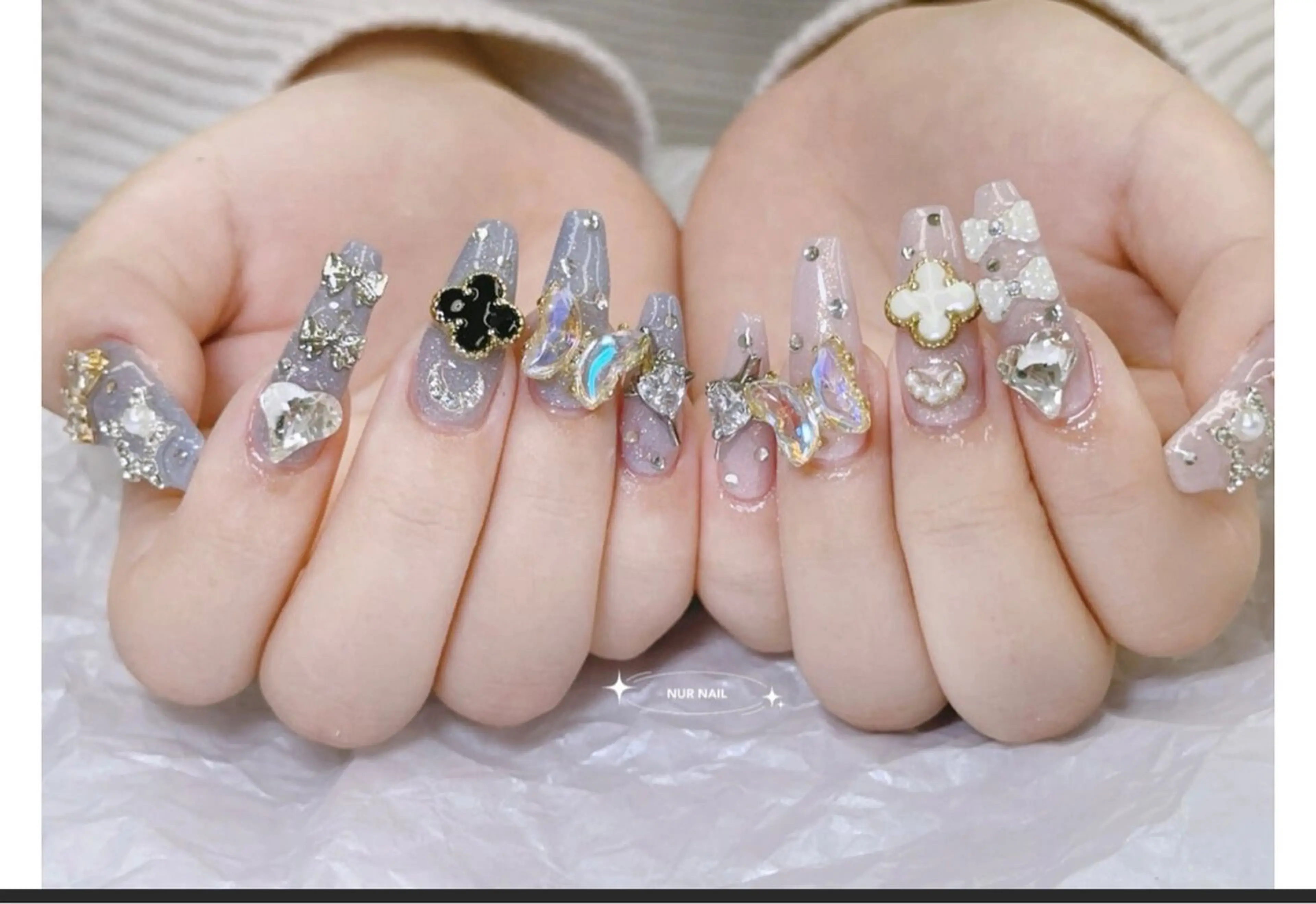 ネイル オーロラネイル 長さ出し フレンチネイル ジェルネイル マグネットネイル ハンドネイル ETERNA Nail 銀座店【パラジェル/フィルイン/チップ長さだし/マグネット/ニュアンス】所属・ア カリのネイルデザイン