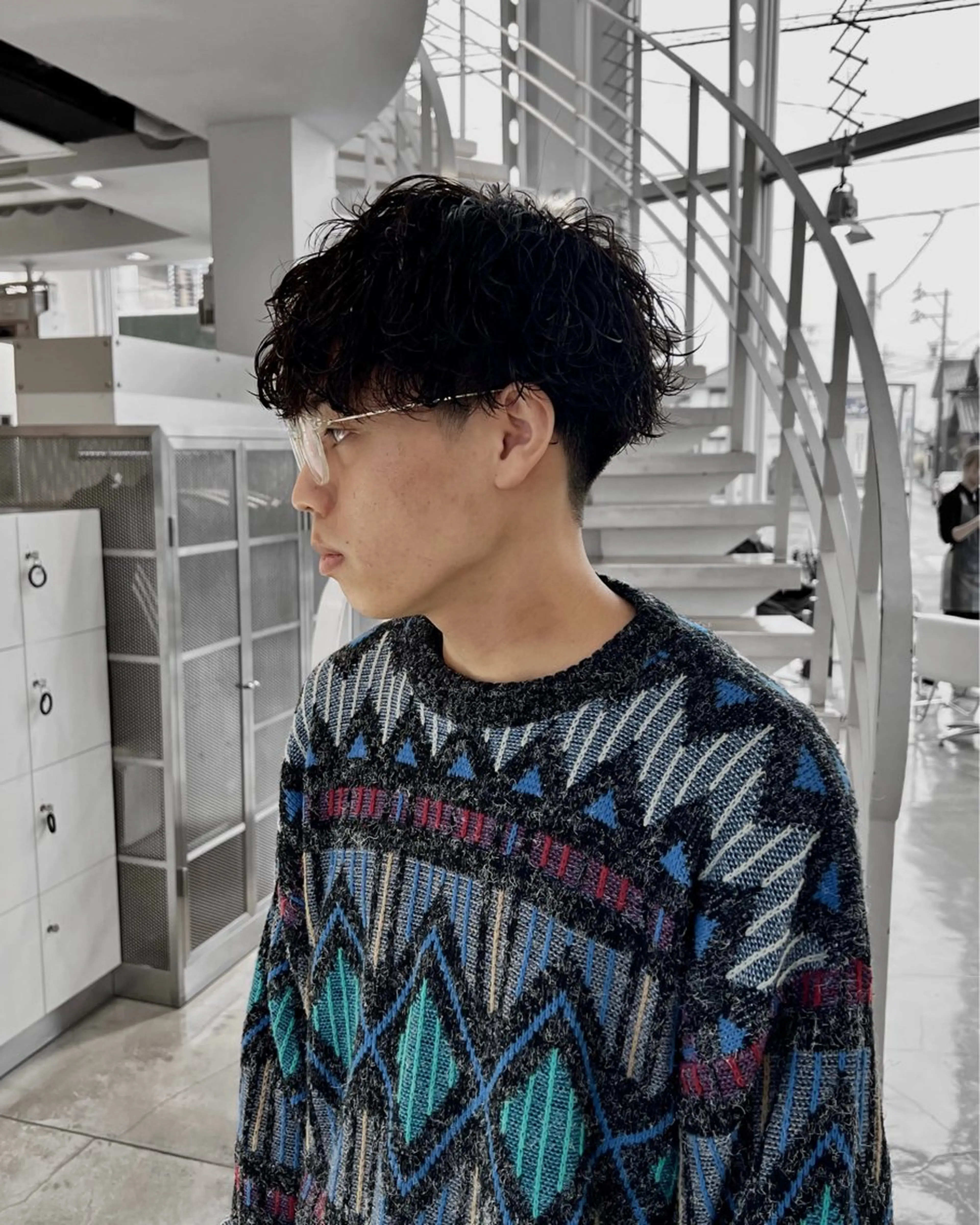 ショート パーマ メンズ マッシュ メンズパーマ 刈り上げ 波巻きパーマ メンズ🔥 撮影モデル募集のヘアスタイル