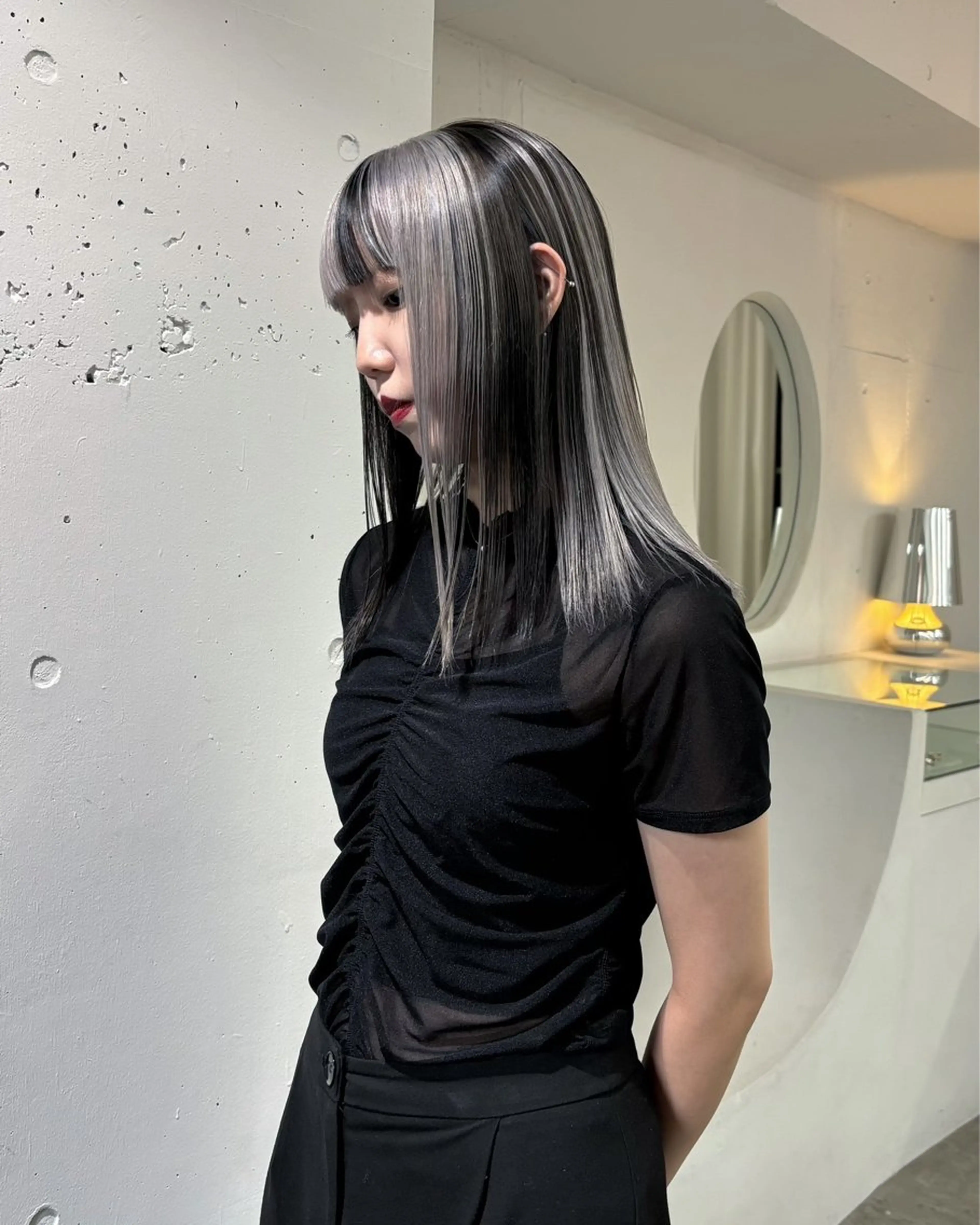 セミロング stén所属・HARUKA/原宿 ハイトーン/レイヤーのヘアスタイル