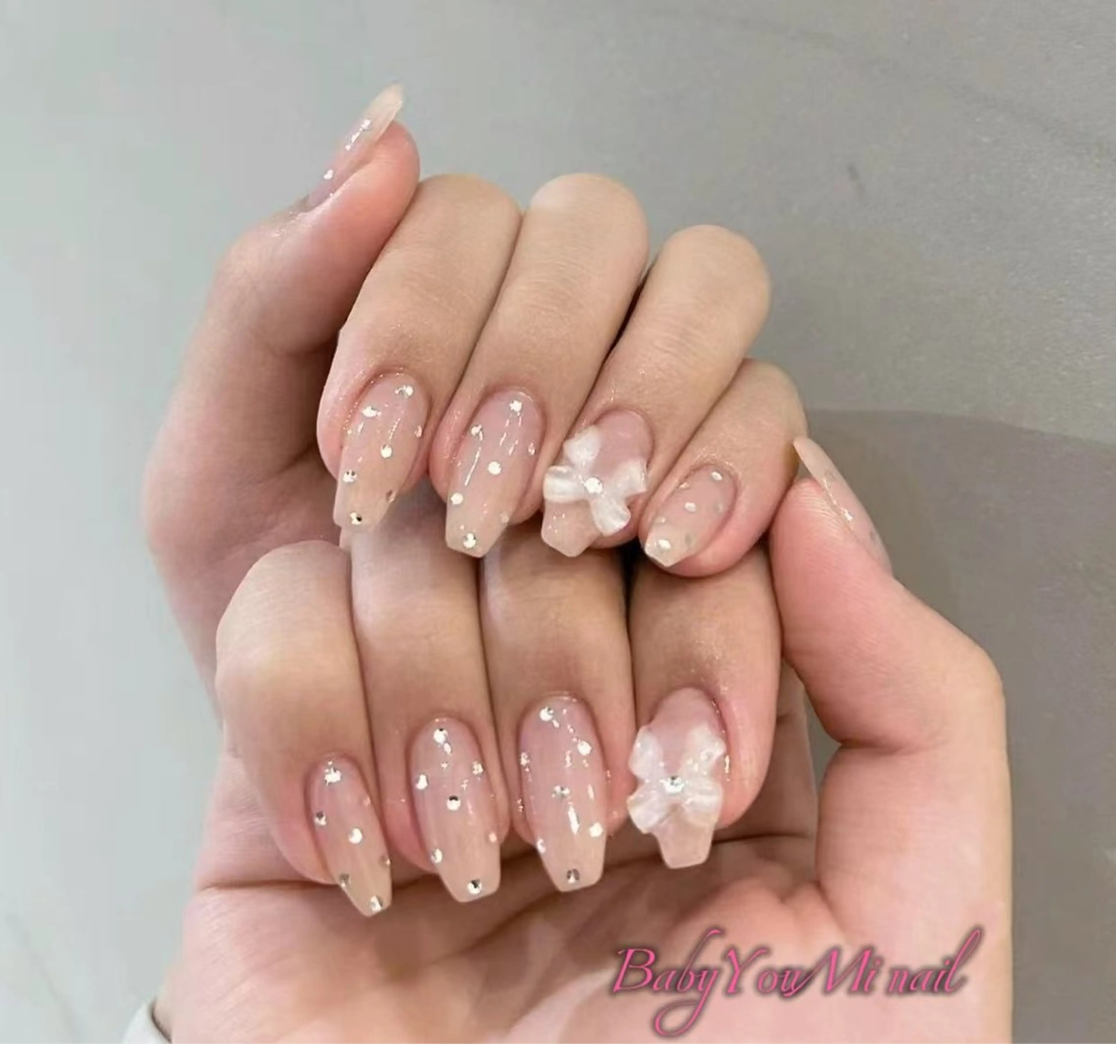 ネイル オーロラネイル フラワーネイル フットネイル フレンチネイル ジェルネイル ハンドネイル BabyYouMi ねねのネイルデザイン