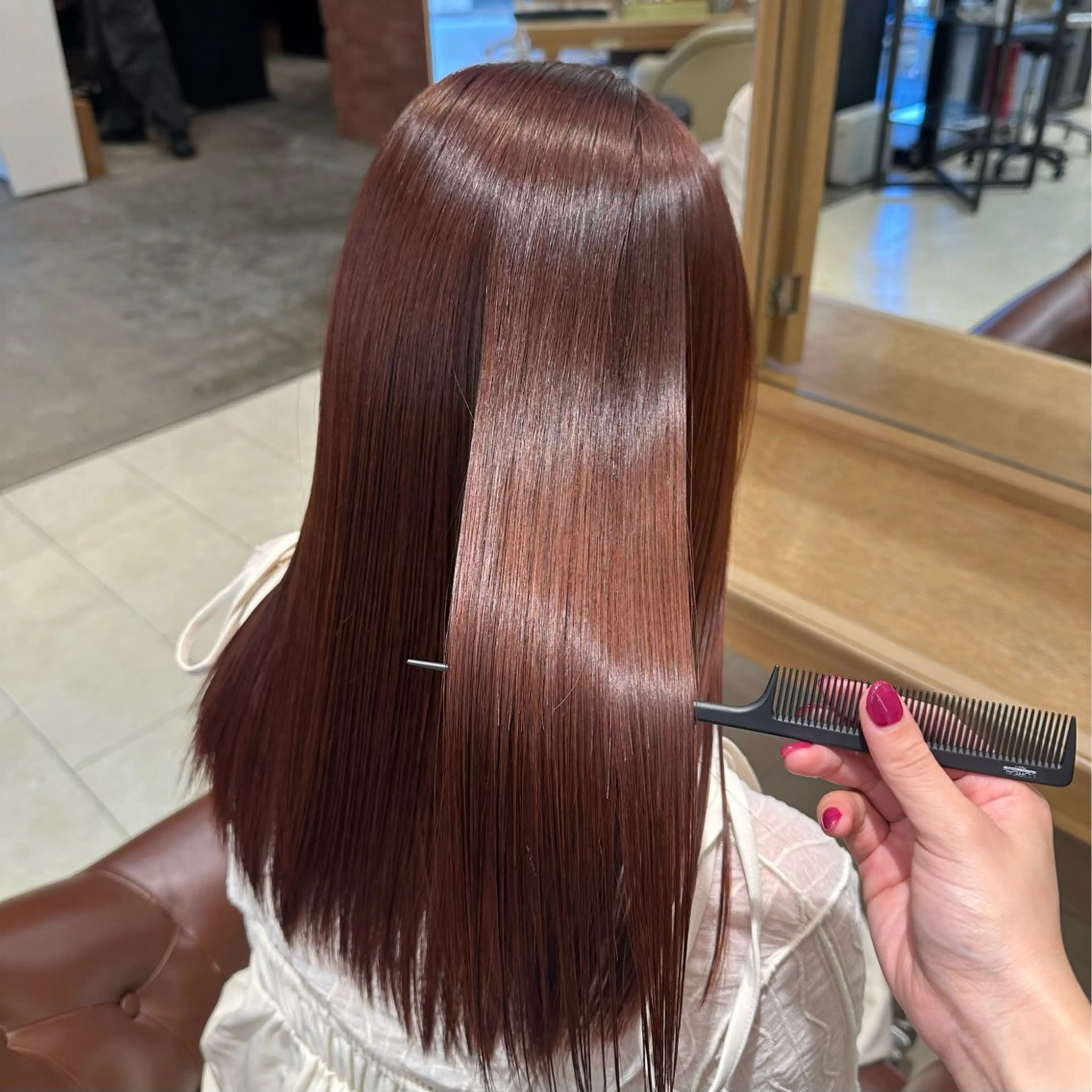 ミディアム 美 海のヘアスタイル