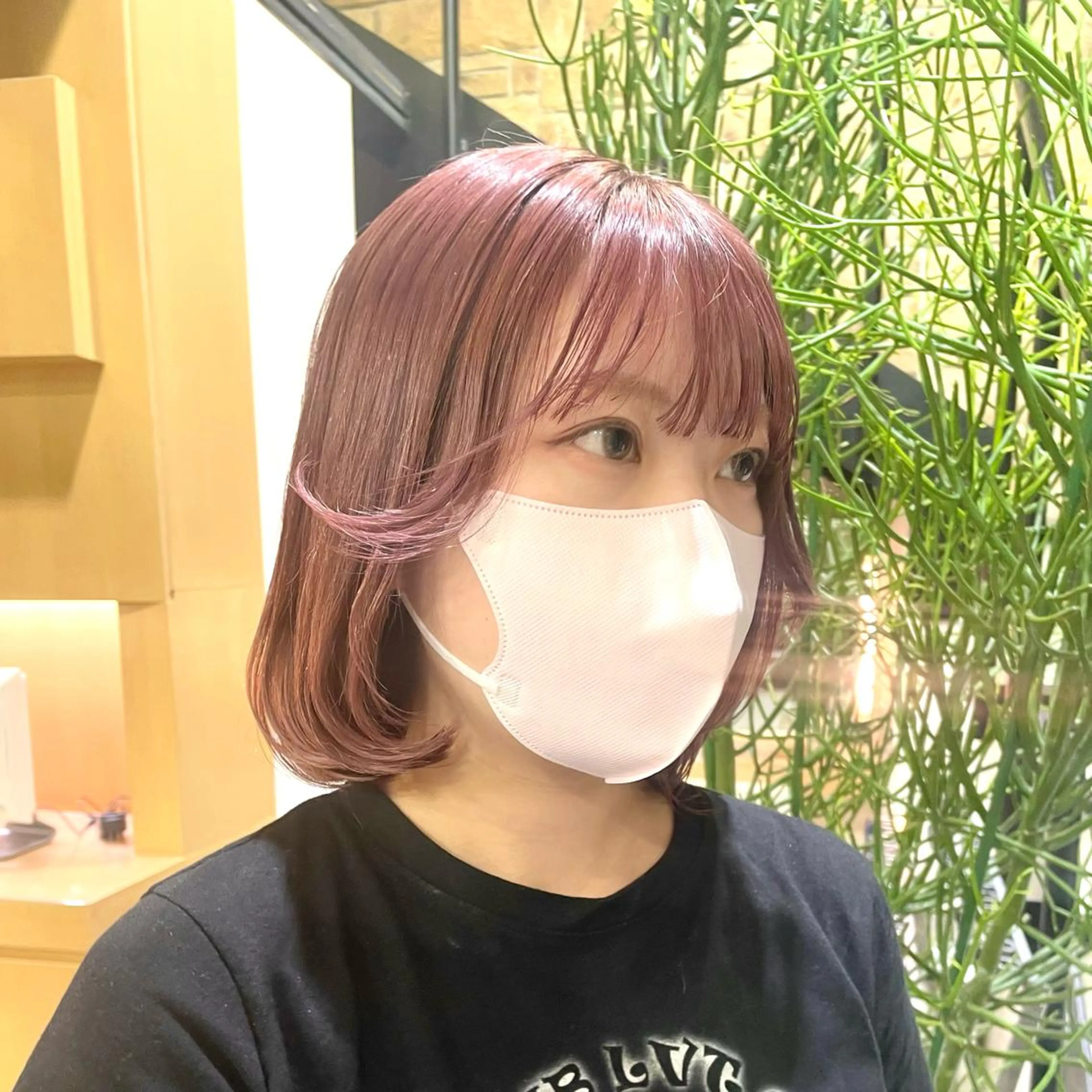 ミディアム 暖色ｶﾗｰ/ﾚｲﾔｰ ｶｯﾄ/Yunaのヘアスタイル