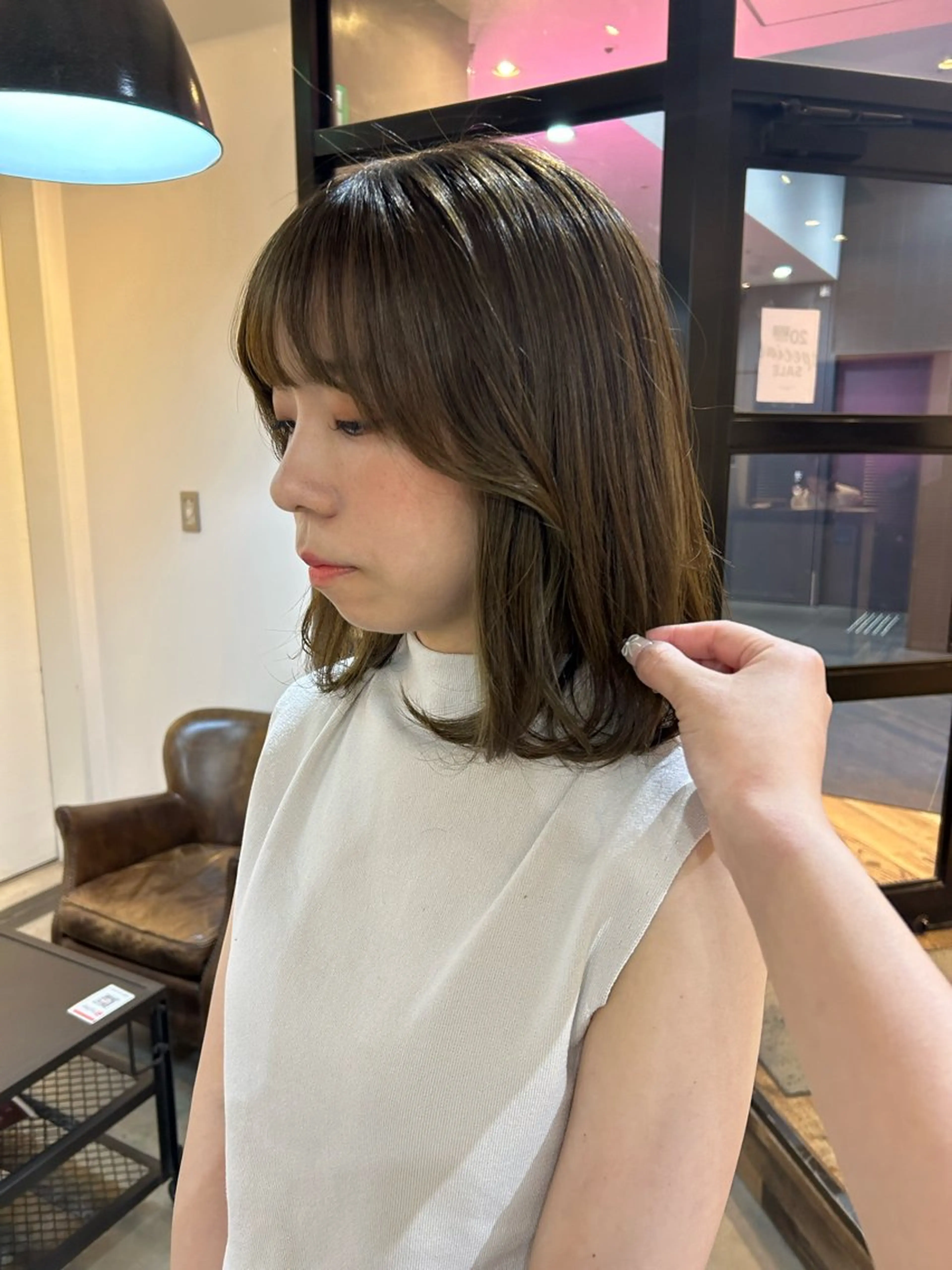 ミディアム カット ヘアカラー トリートメント 透明感カラー/ 髪質改善✨️💞萌愛のヘアスタイル