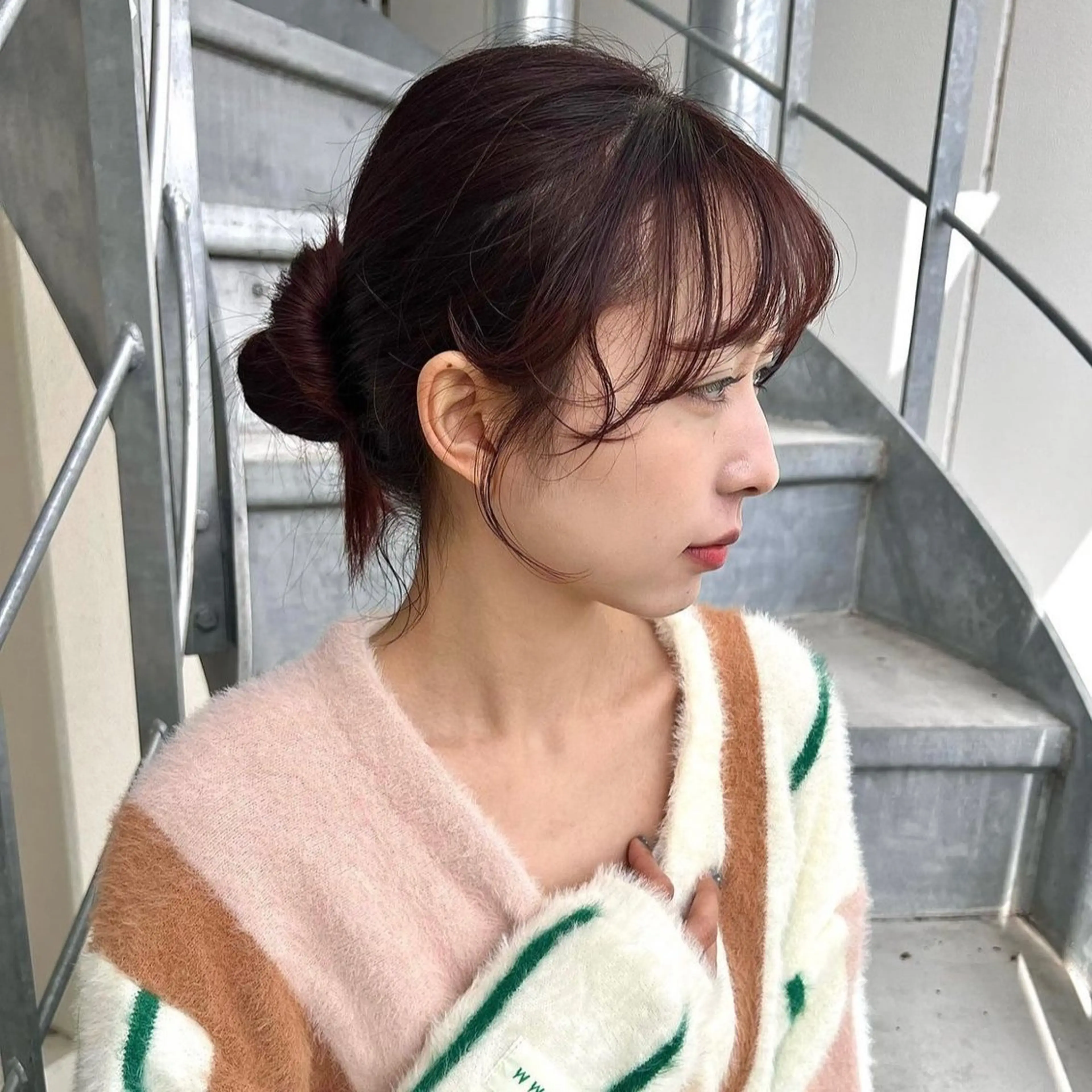 ロング ピンクブラウン カット ヘアカラー トリートメント 韓国ヘア /男女❄️ 細江 美紅のヘアスタイル