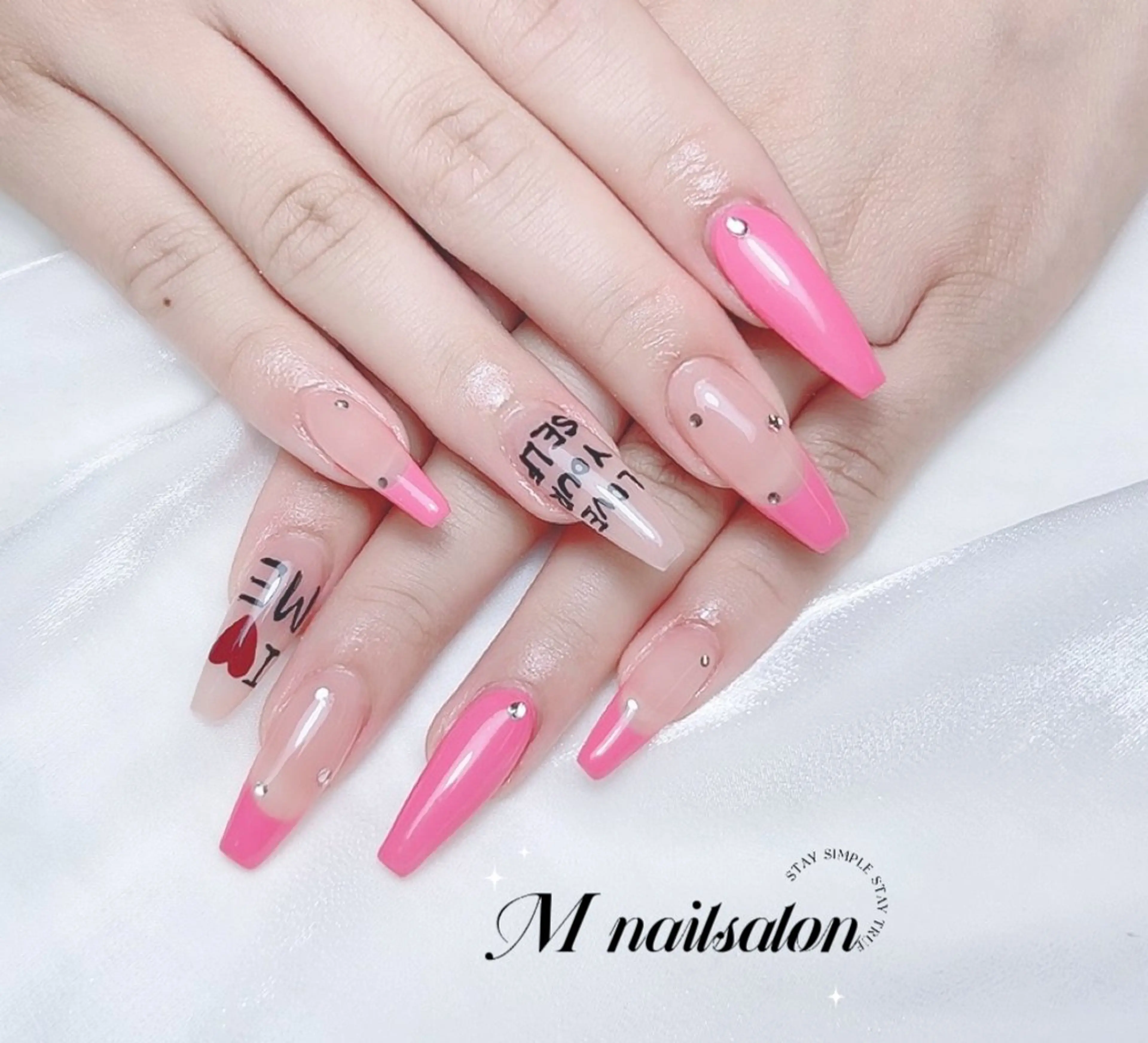 ネイル ハンドネイル M🌷nail 長さだし専門店のネイルデザイン