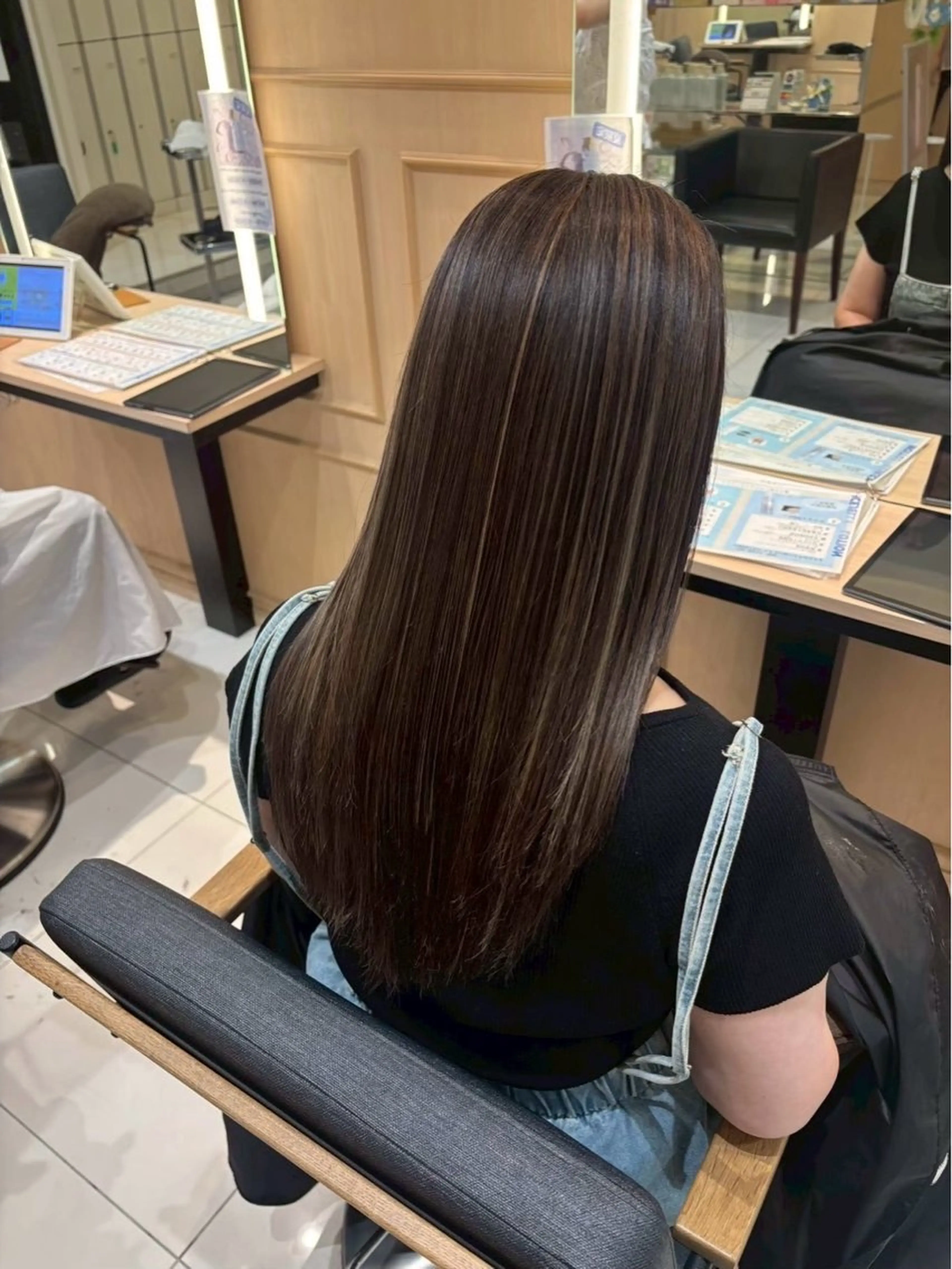 ロング カラー ヘアカラー 【モデル様募集中】 ダブルカラー✨/杏菜のヘアスタイル