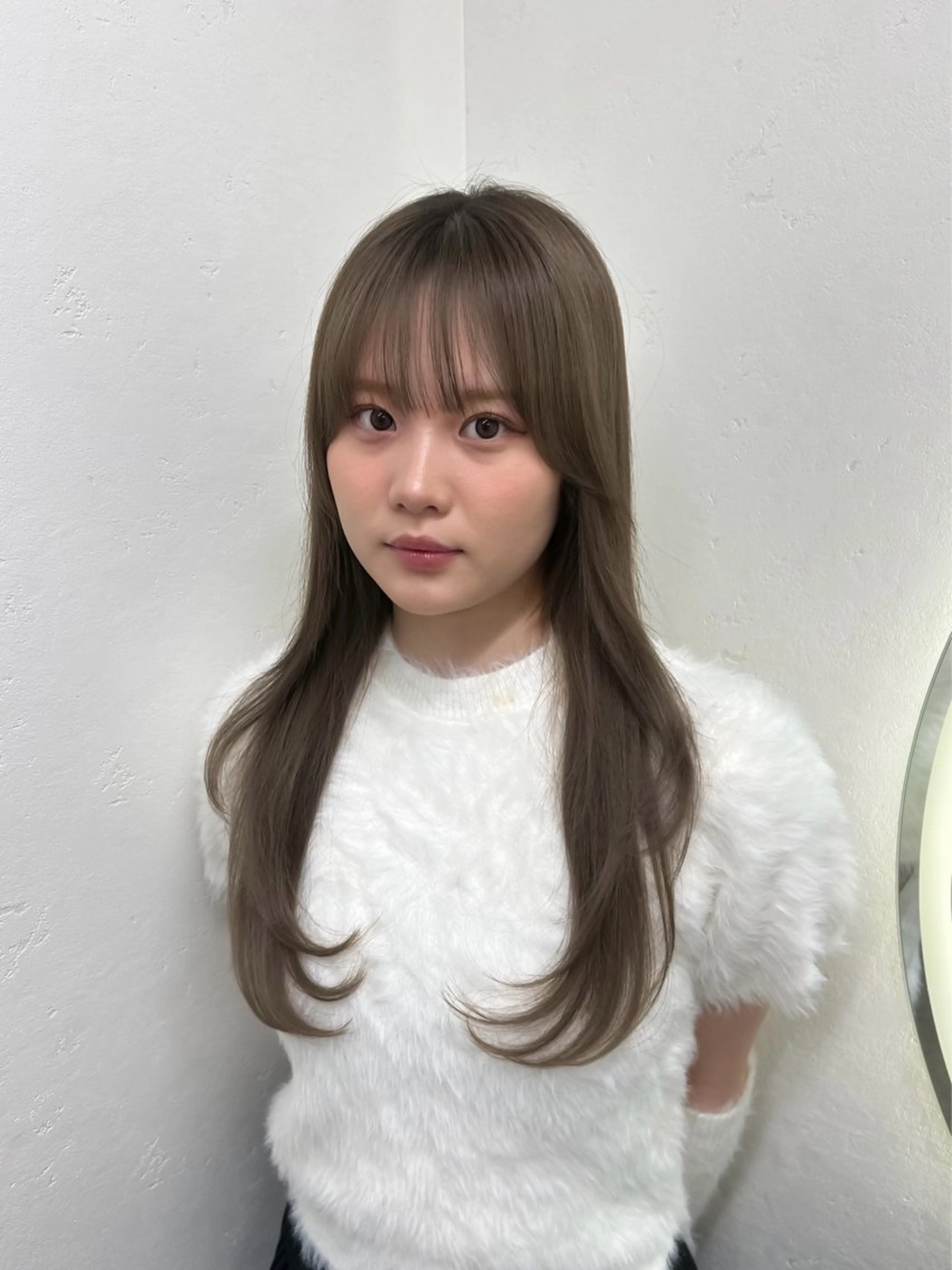 ミディアム カラー ヘアカラー オリーブ/ 透明感カラー/れいあのヘアスタイル