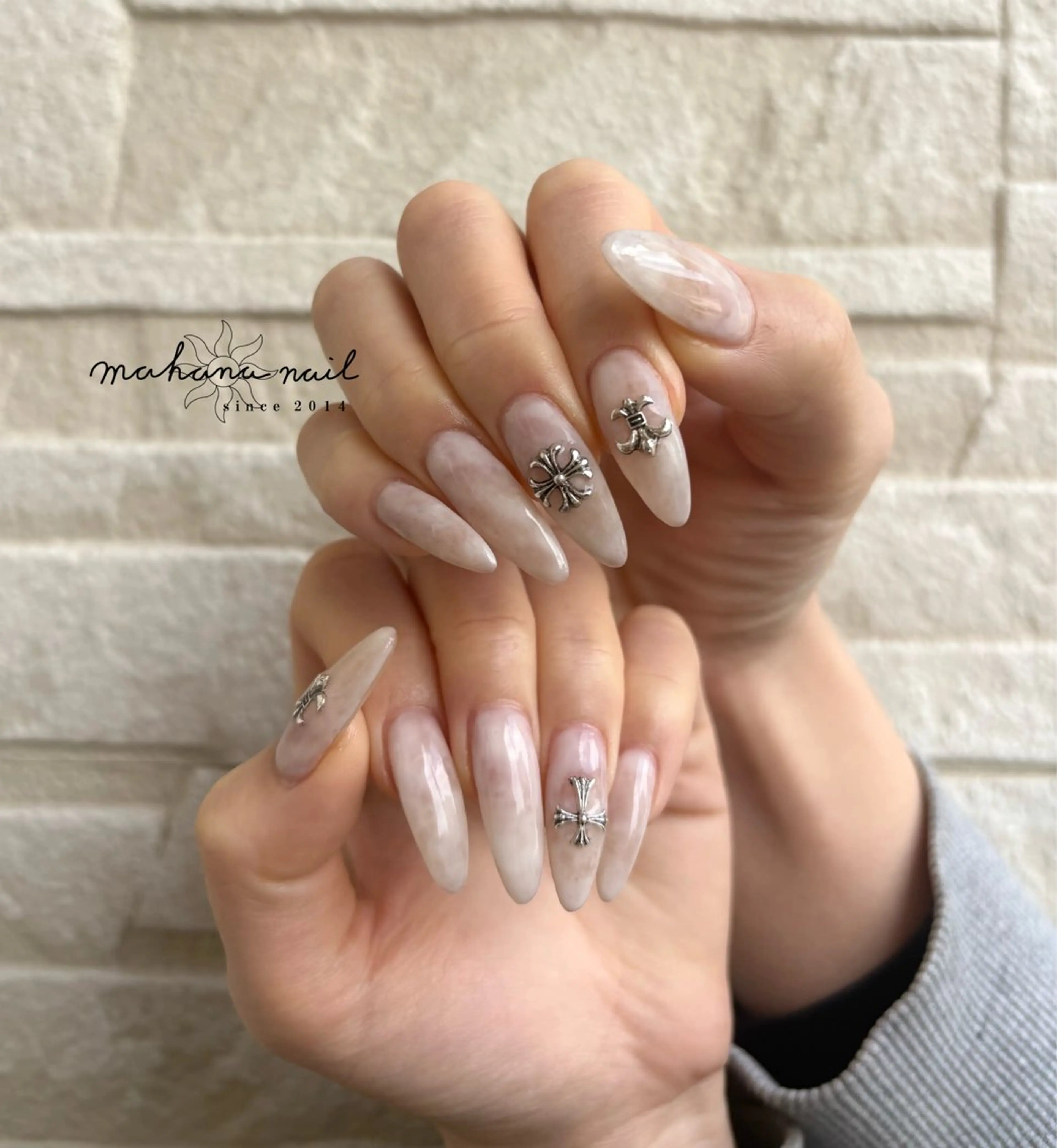 ネイル ロングネイル ハンドネイル mahana nailのネイルデザイン