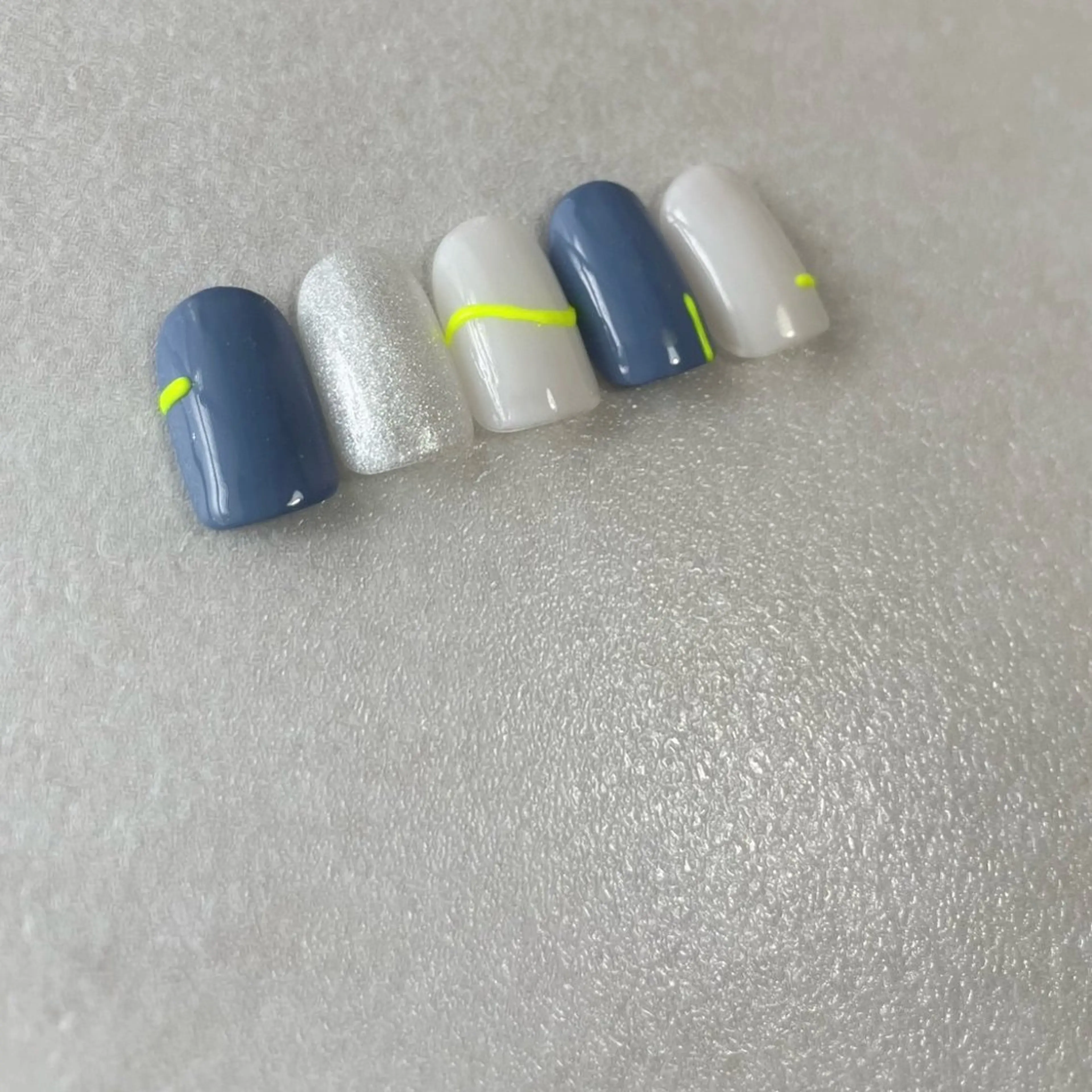 ネイル 🐈‍⬛ Minamiのネイルデザイン