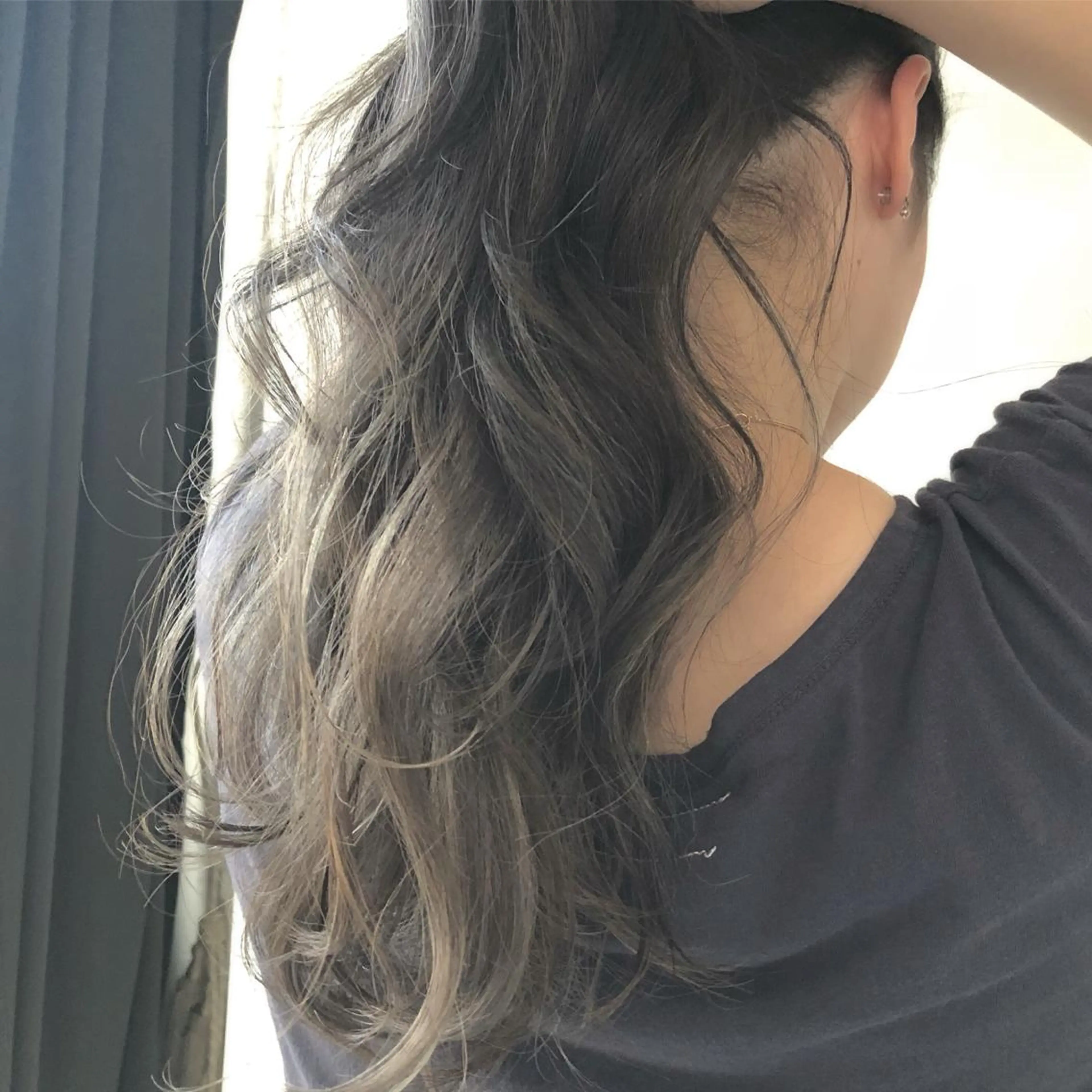 ロング カラー ハイライトカラー ハイライト ORIKA 美容室のヘアスタイル