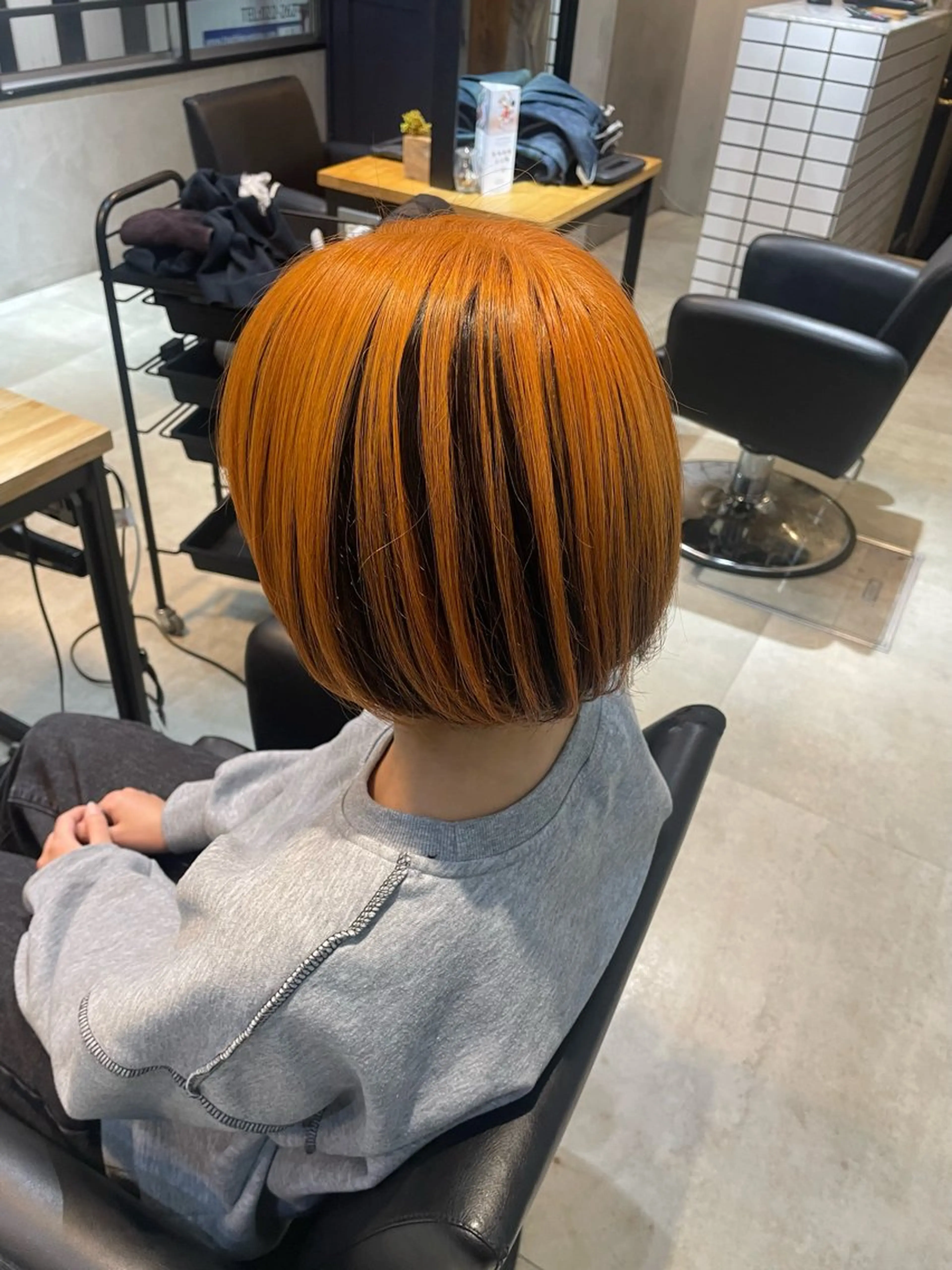 カラー オレンジ ヘアカラー HAYATA/透明感 /派手髪/ケアブリのヘアスタイル