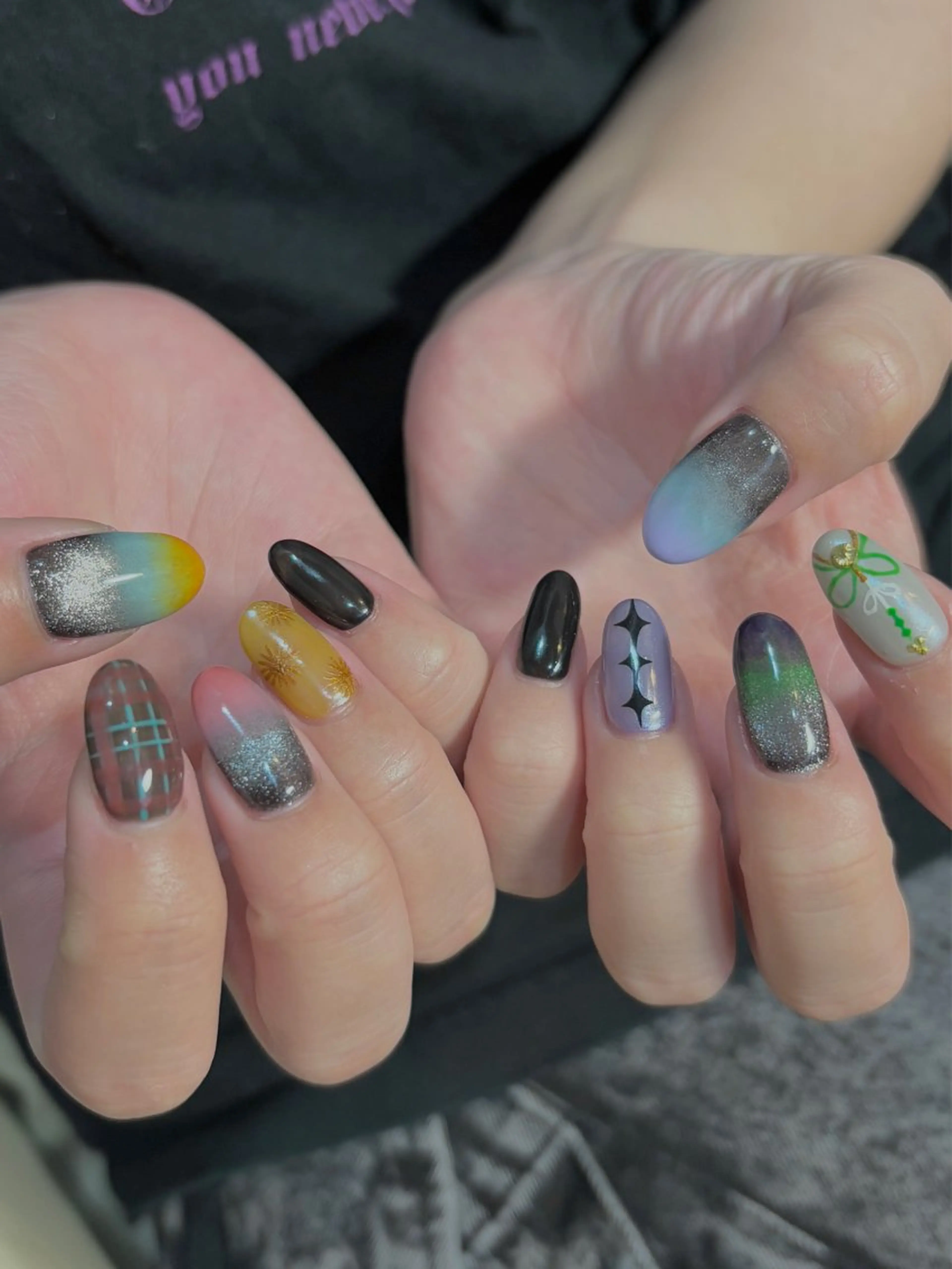 ネイル グラデーション ロングネイル マグネットネイル ハンドネイル acs.n所属・ネイル，耳つぼ 風間すみれのその他イメージ