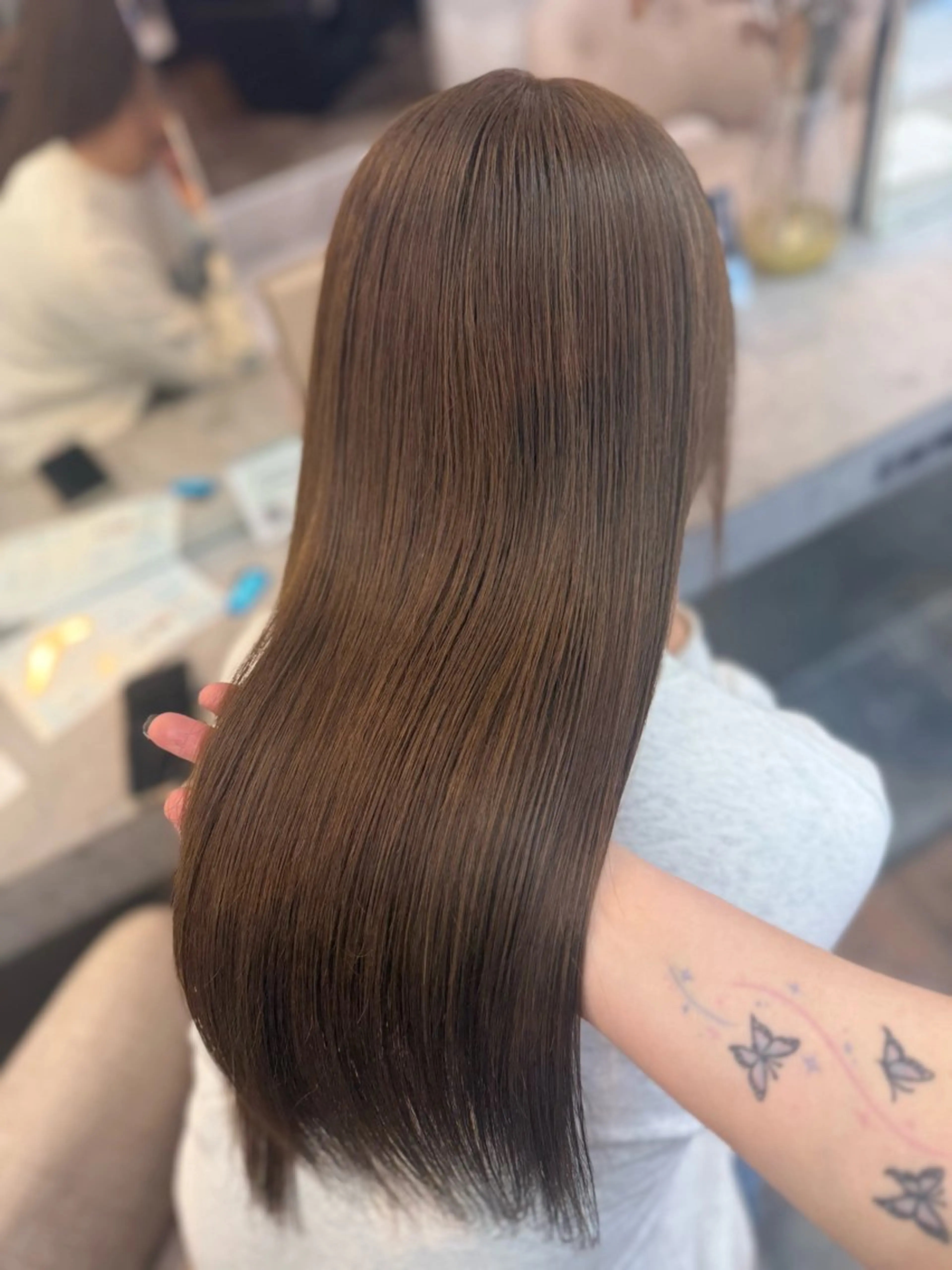 セミロング ラベンダーベージュ 学生 韓国風ヘア ヘアカラー 🦋ami/浦和 ブリーチ／韓国🦋のヘアスタイル
