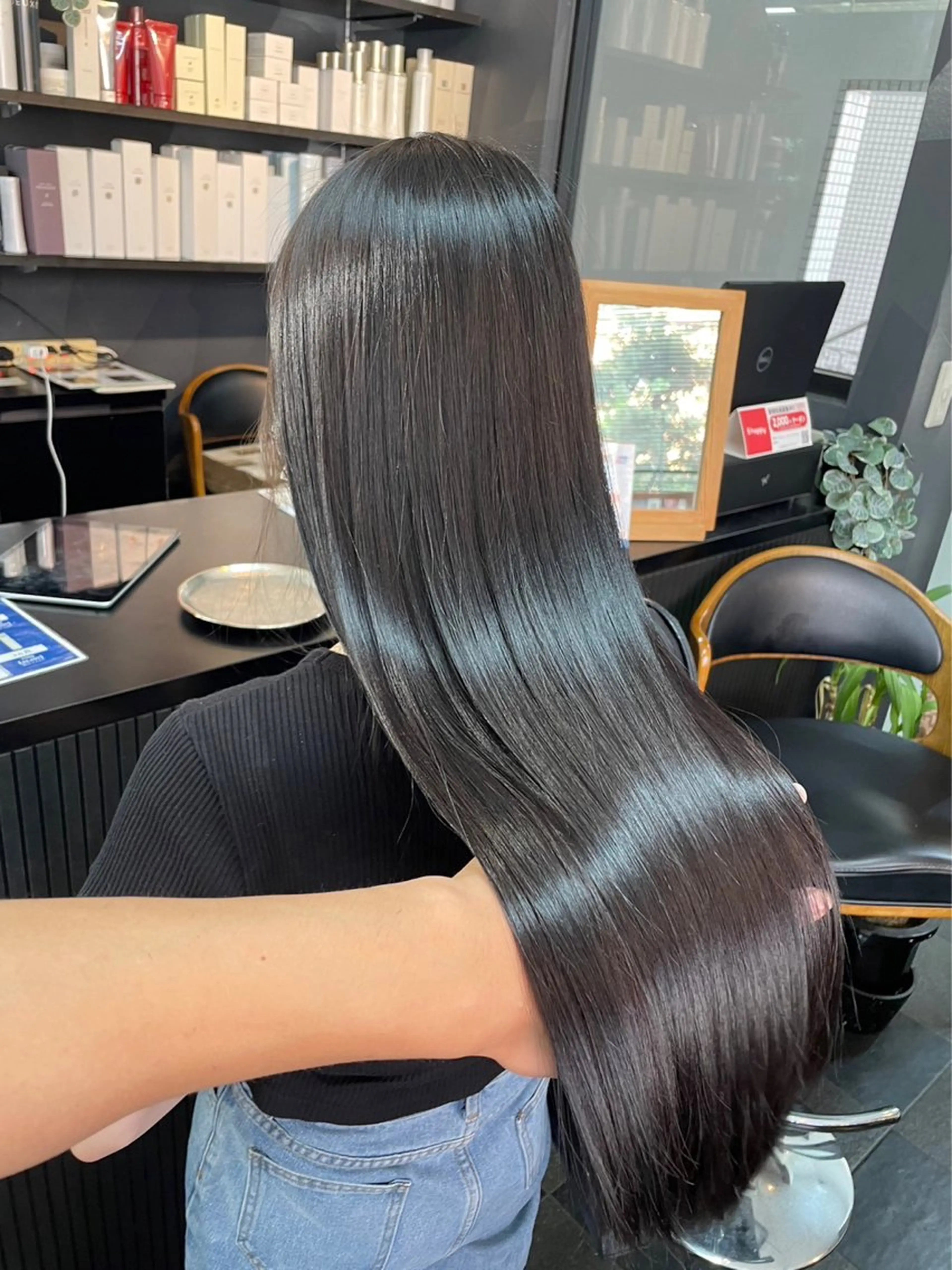 ロング カット 縮毛矯正 トリートメント 篠原 侑作のヘアスタイル