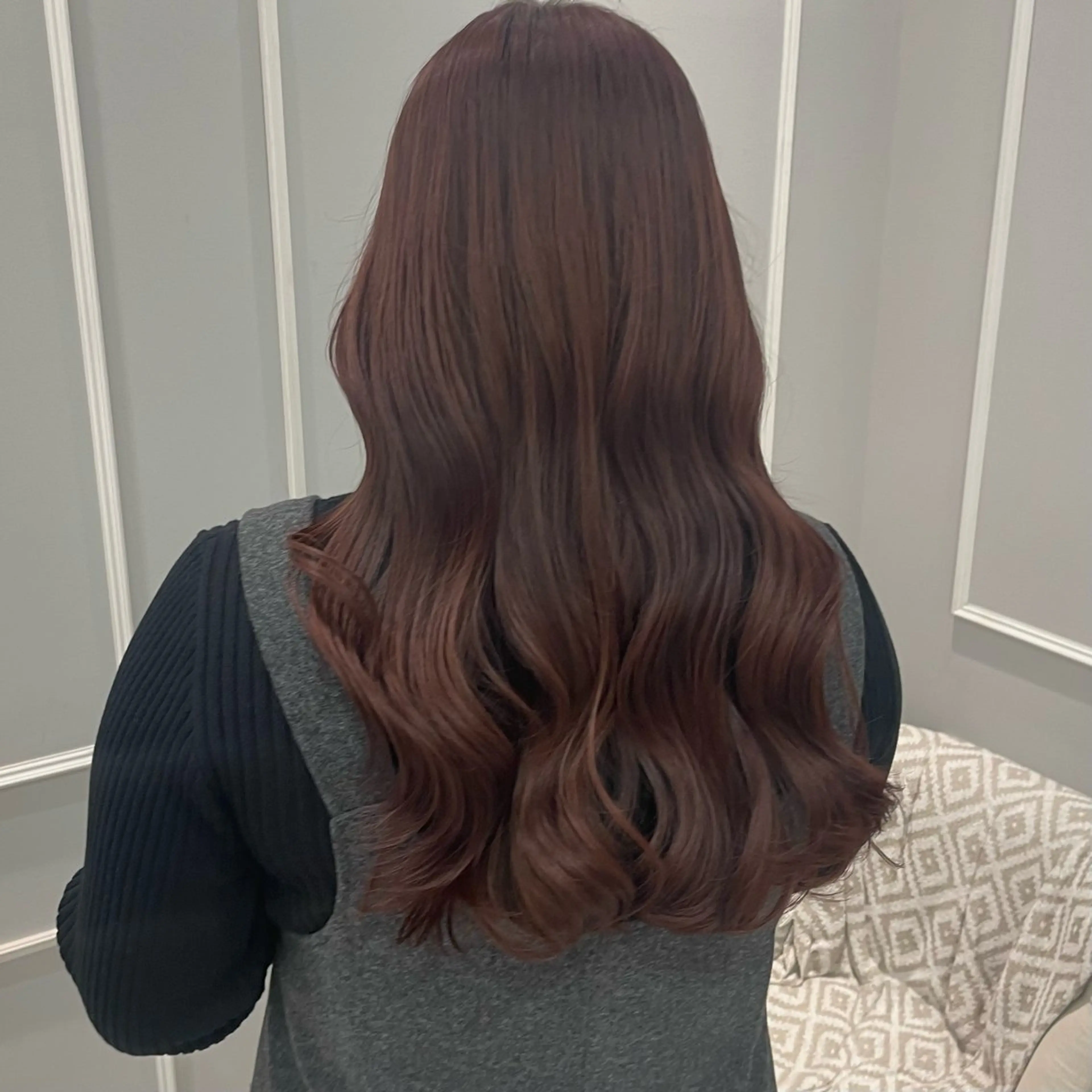 ロング カラー カット ヘアカラー トリートメント 🩶赤み消しカラー 🐈‍⬛荻野美思🐾のヘアスタイル