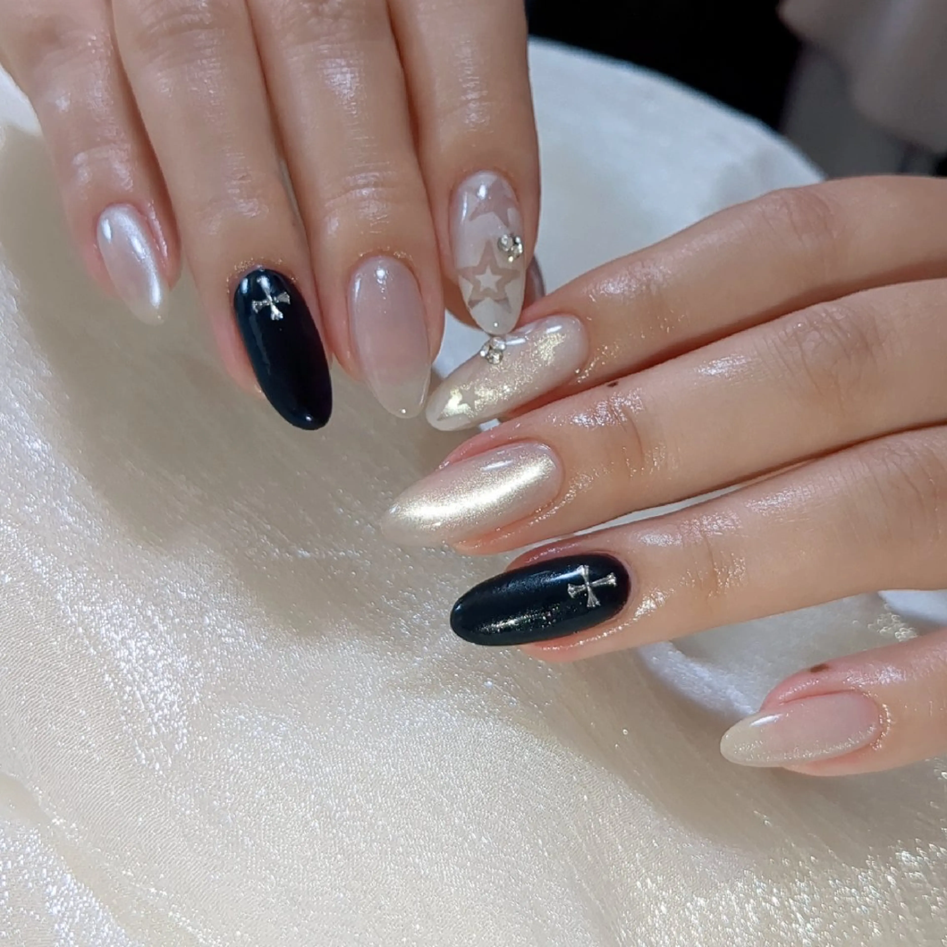 ネイル ハンドネイル E·U·B ネイル所属・横浜市中区曙町 E·U·Bネイルのネイルデザイン