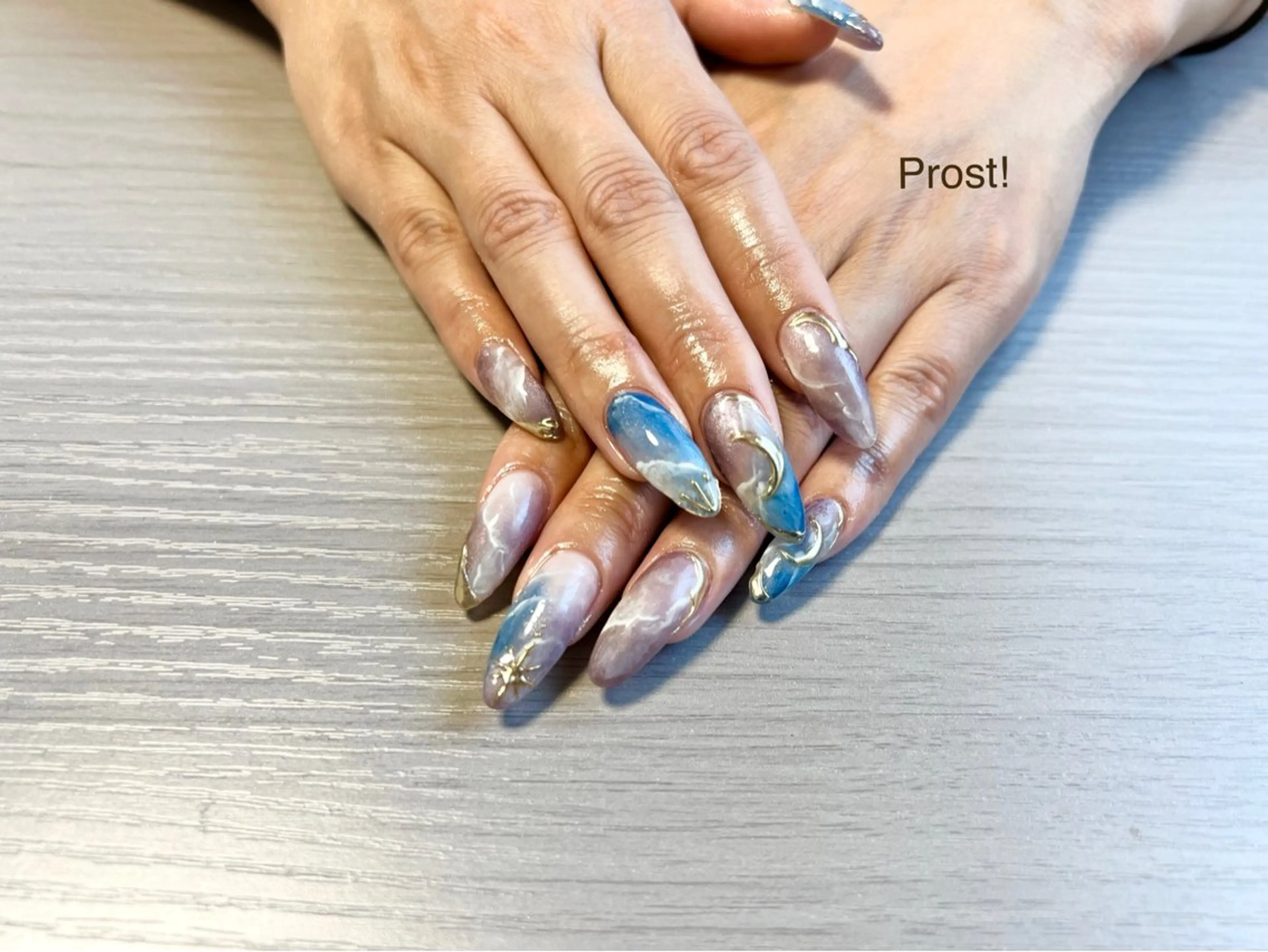 ネイル Nails Prost!のネイルデザイン