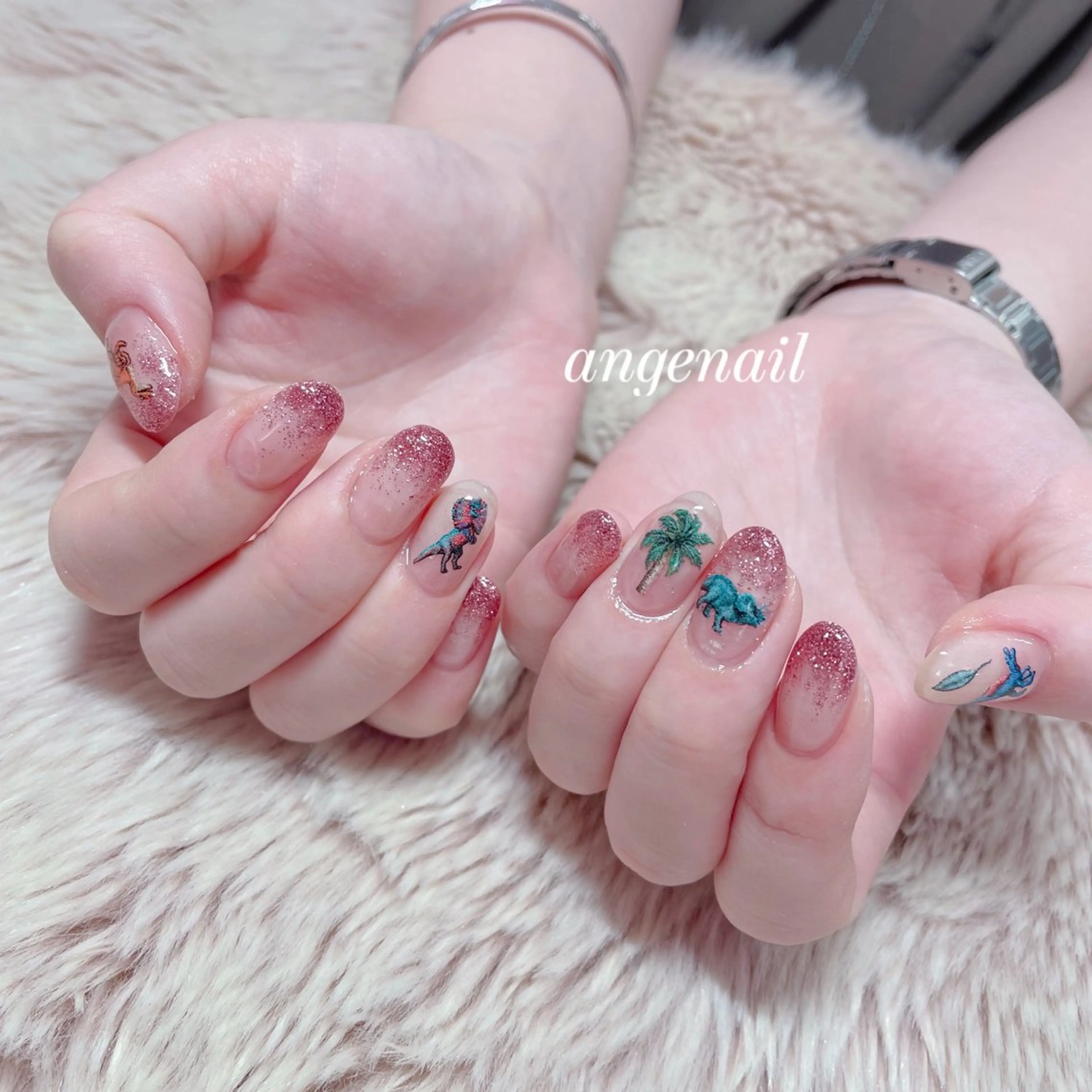 ネイル 持ち込み ハンドネイル オーナーネイリスト MAKIのネイルデザイン