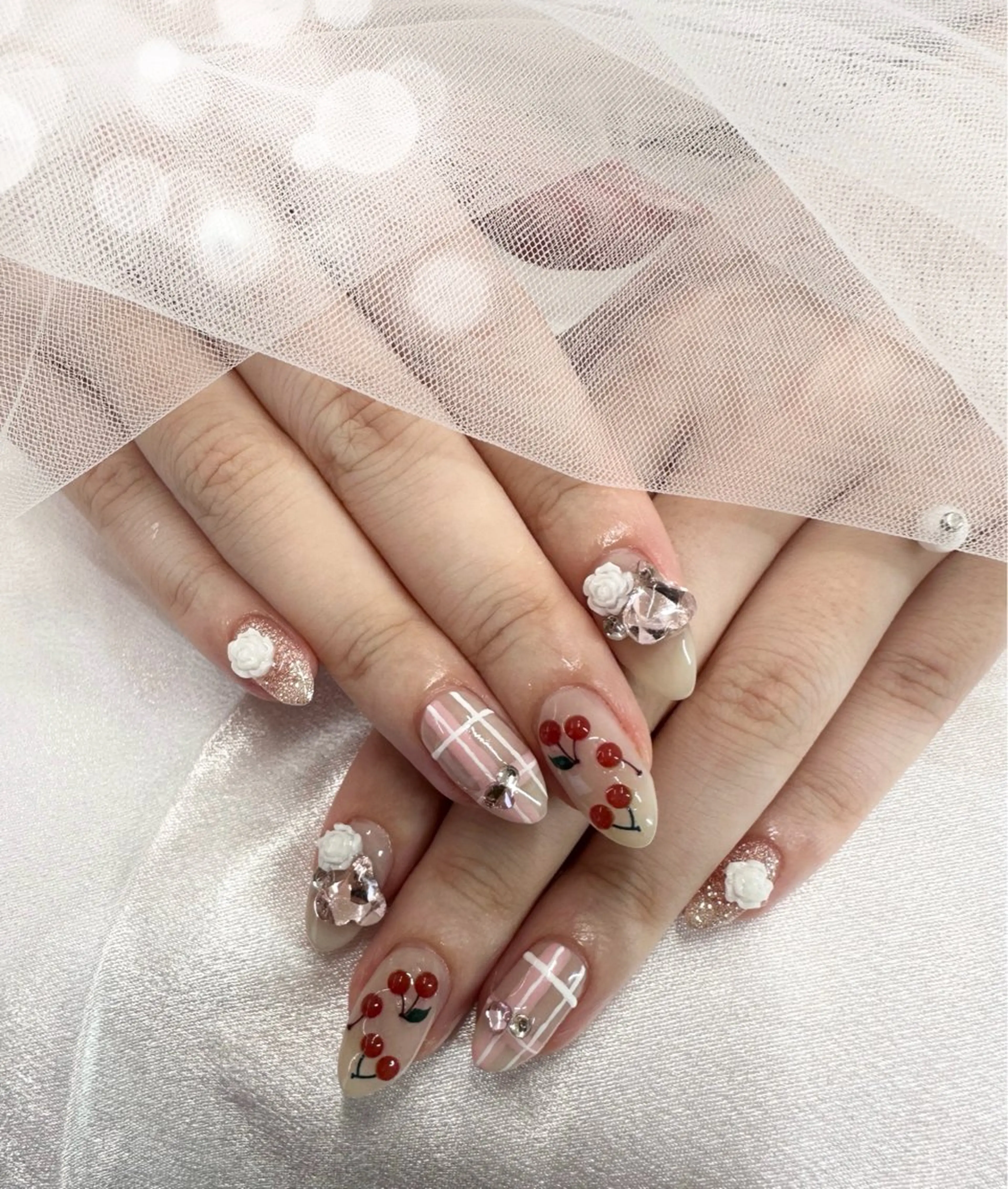 ネイル Pawtique SAYAKAのネイルデザイン