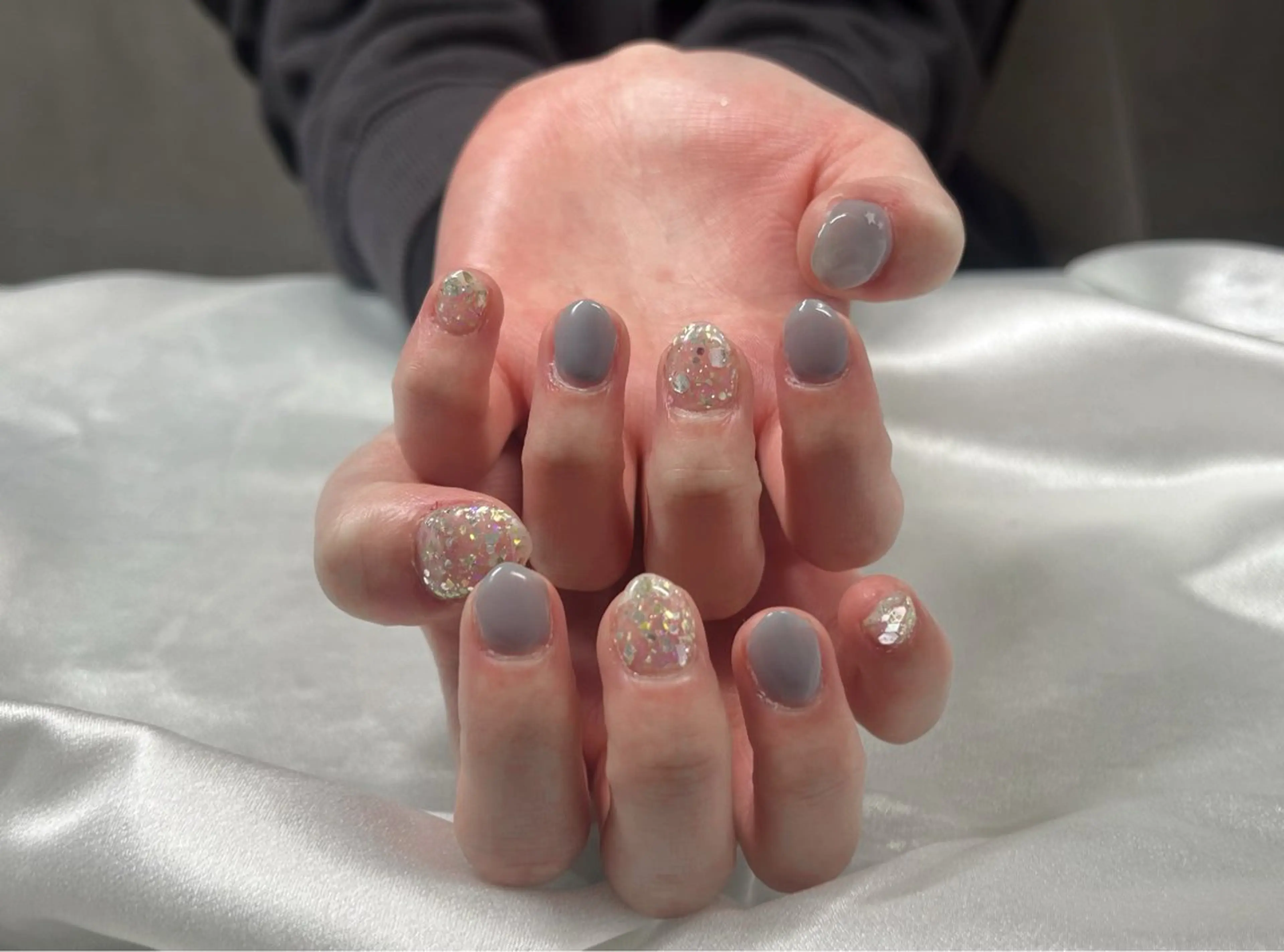 ネイル ラメ(グリッター) 水色 Muguet nail所属・Hina nail 木場のネイルデザイン