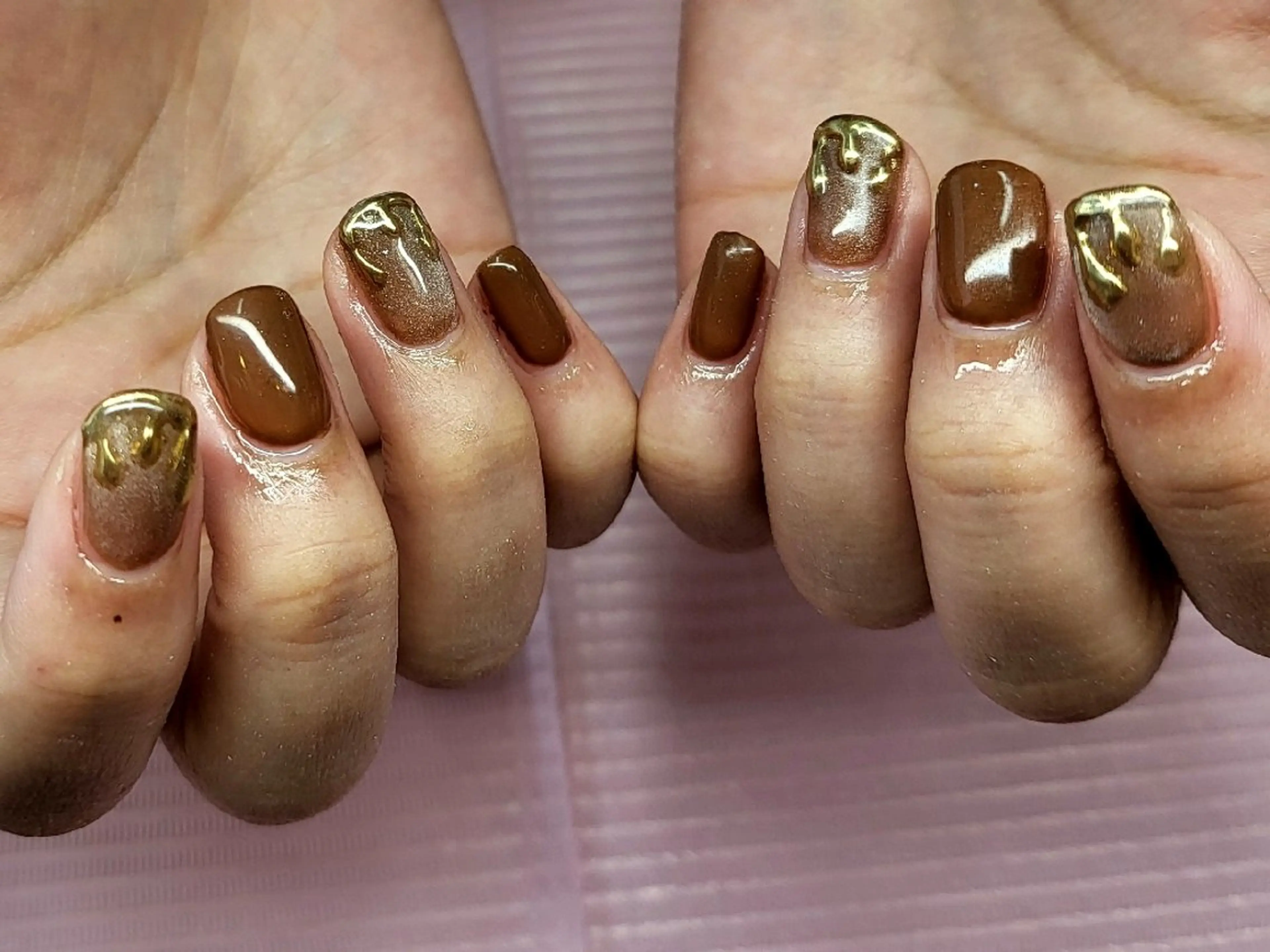 ネイル ミラーネイル バレンタイン 心斎橋Salon Epokkuのネイルデザイン