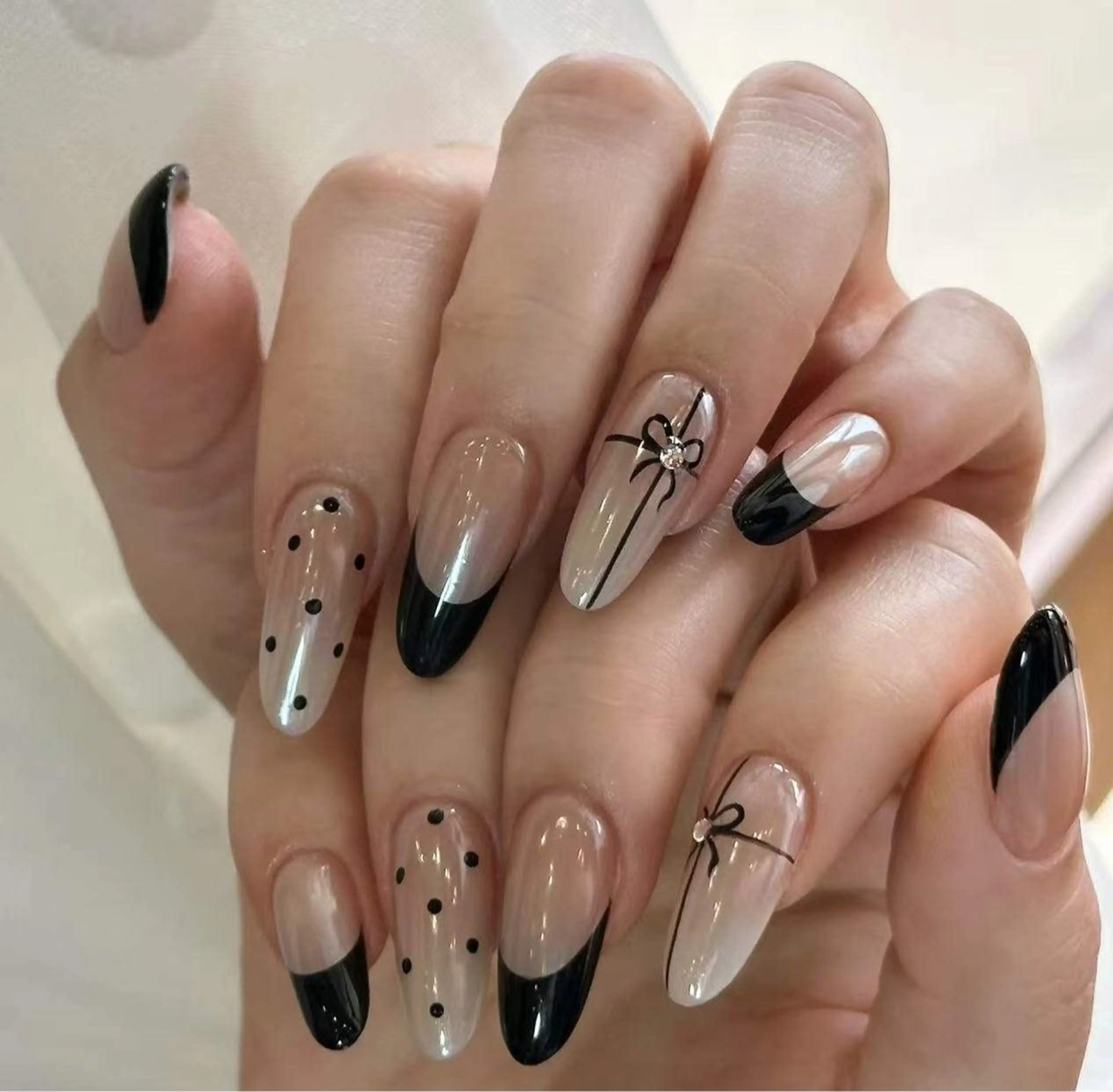 ネイル オーロラネイル フラワーネイル フットネイル フレンチネイル ジェルネイル ハンドネイル BabyYouMi ねねのネイルデザイン