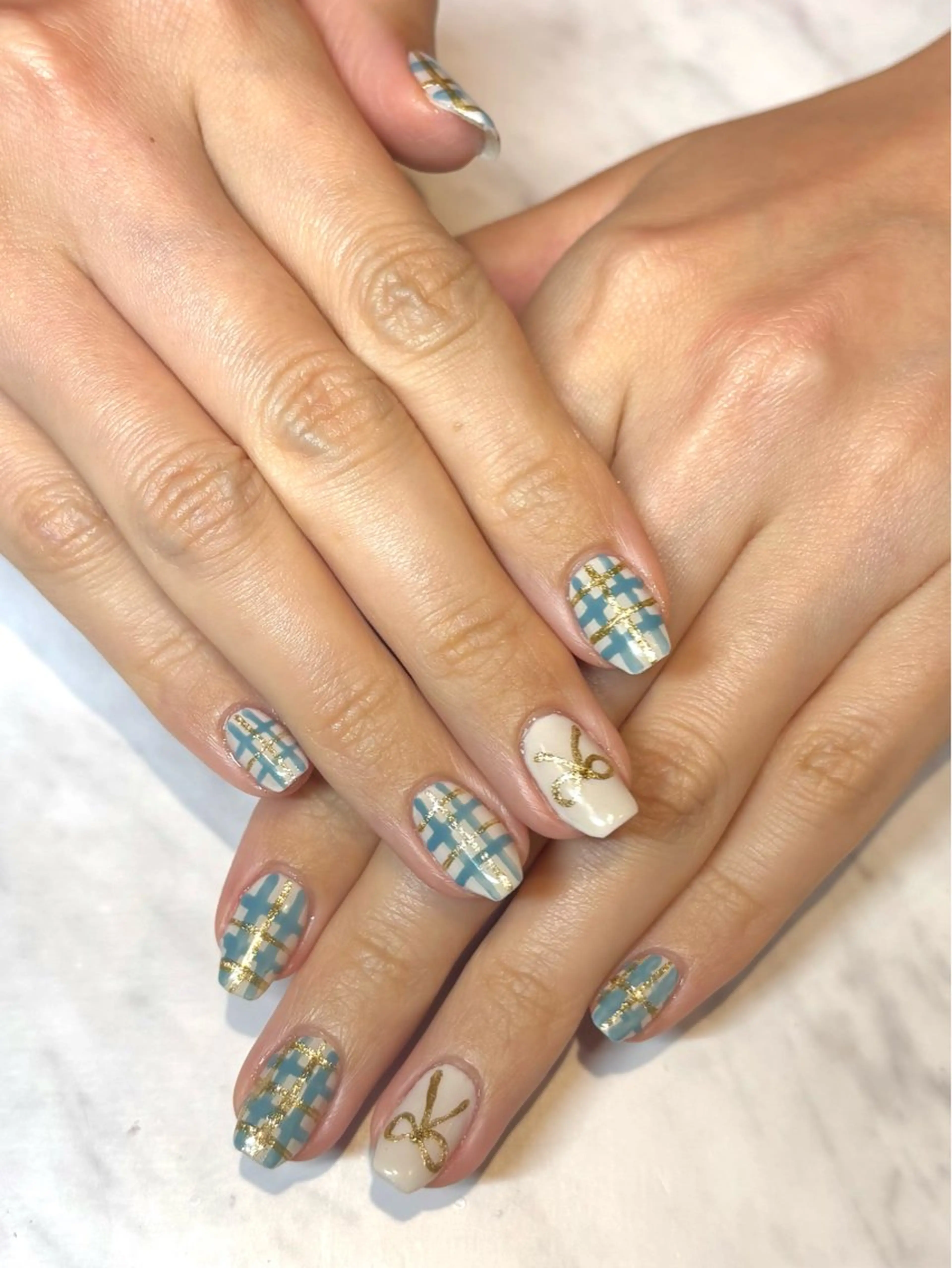 ネイル ハンドネイル ちゅるんネイル🎀 Yuriのネイルデザイン