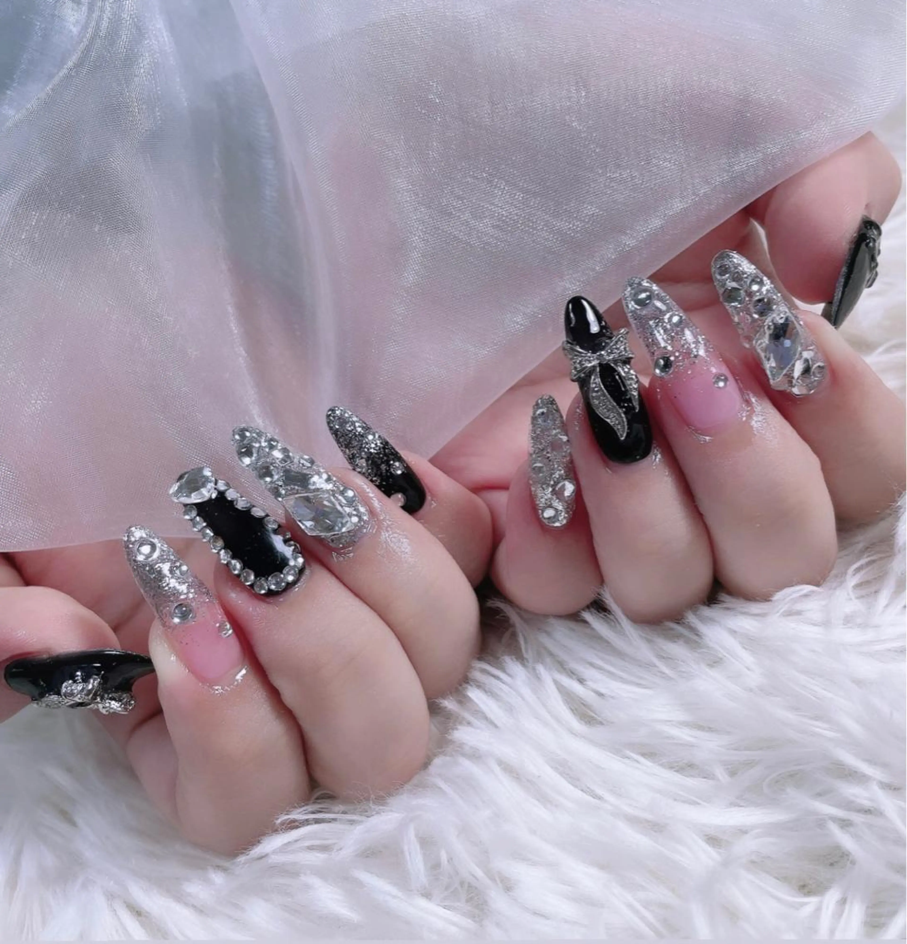 ネイル 高草木 桃香のネイルデザイン