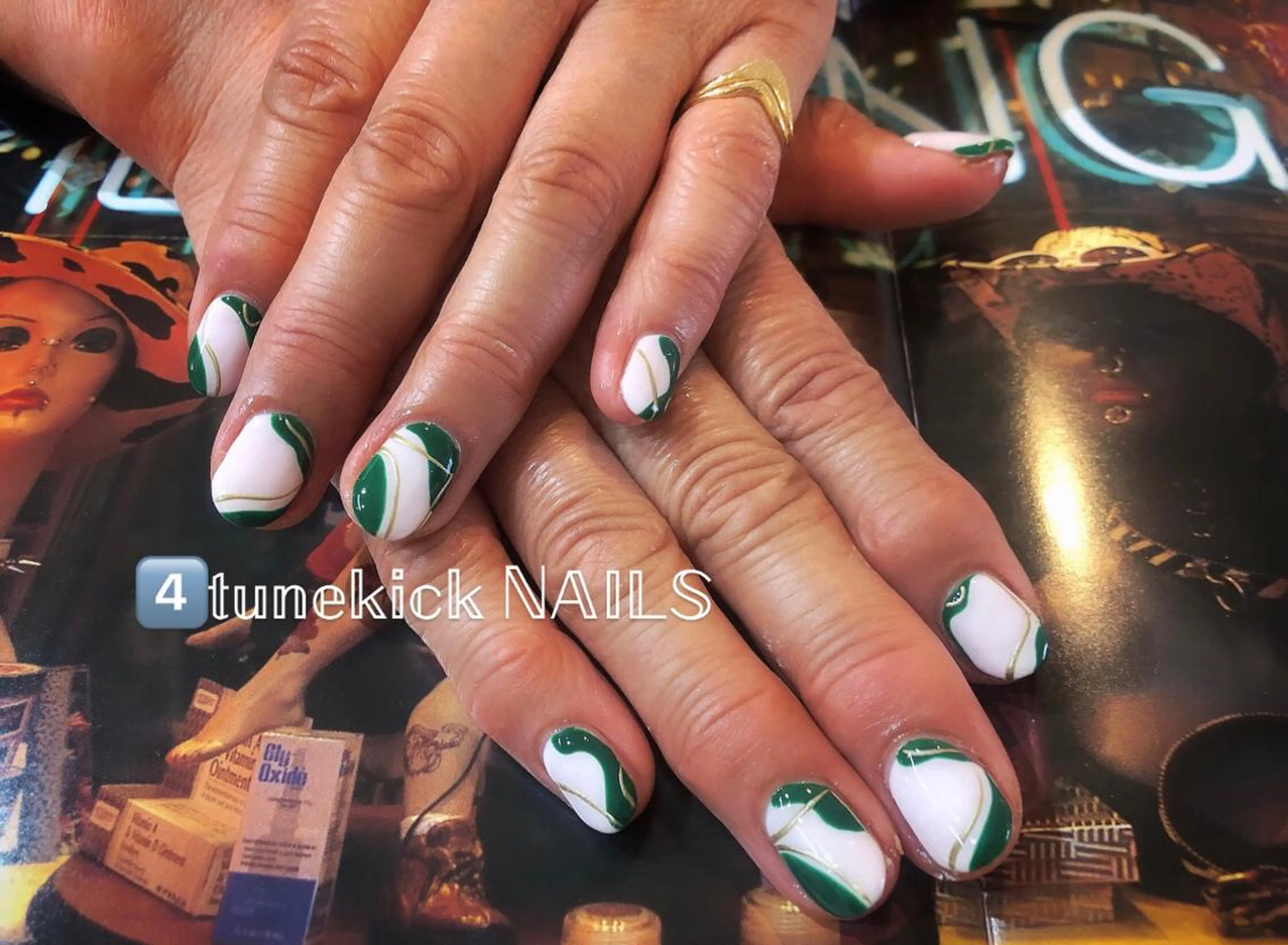 ネイル 4tunekick NAILS(フォーチュンキックネイルズ)所属・光森 淳子のネイルデザイン