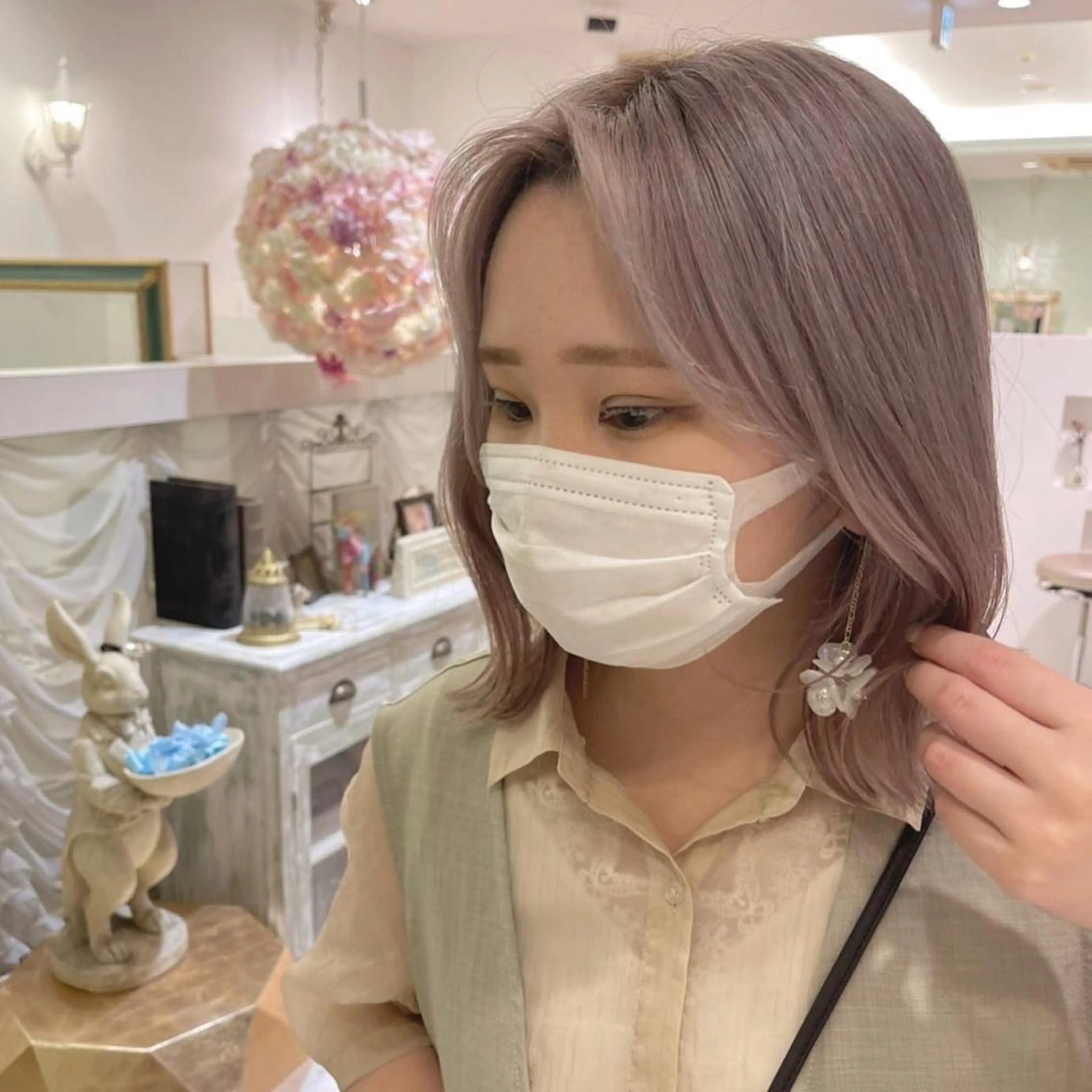 ミディアム カラー ピンクカラー ホワイトピンク ヘアカラー Lita所属・Lita たいちのヘアスタイル