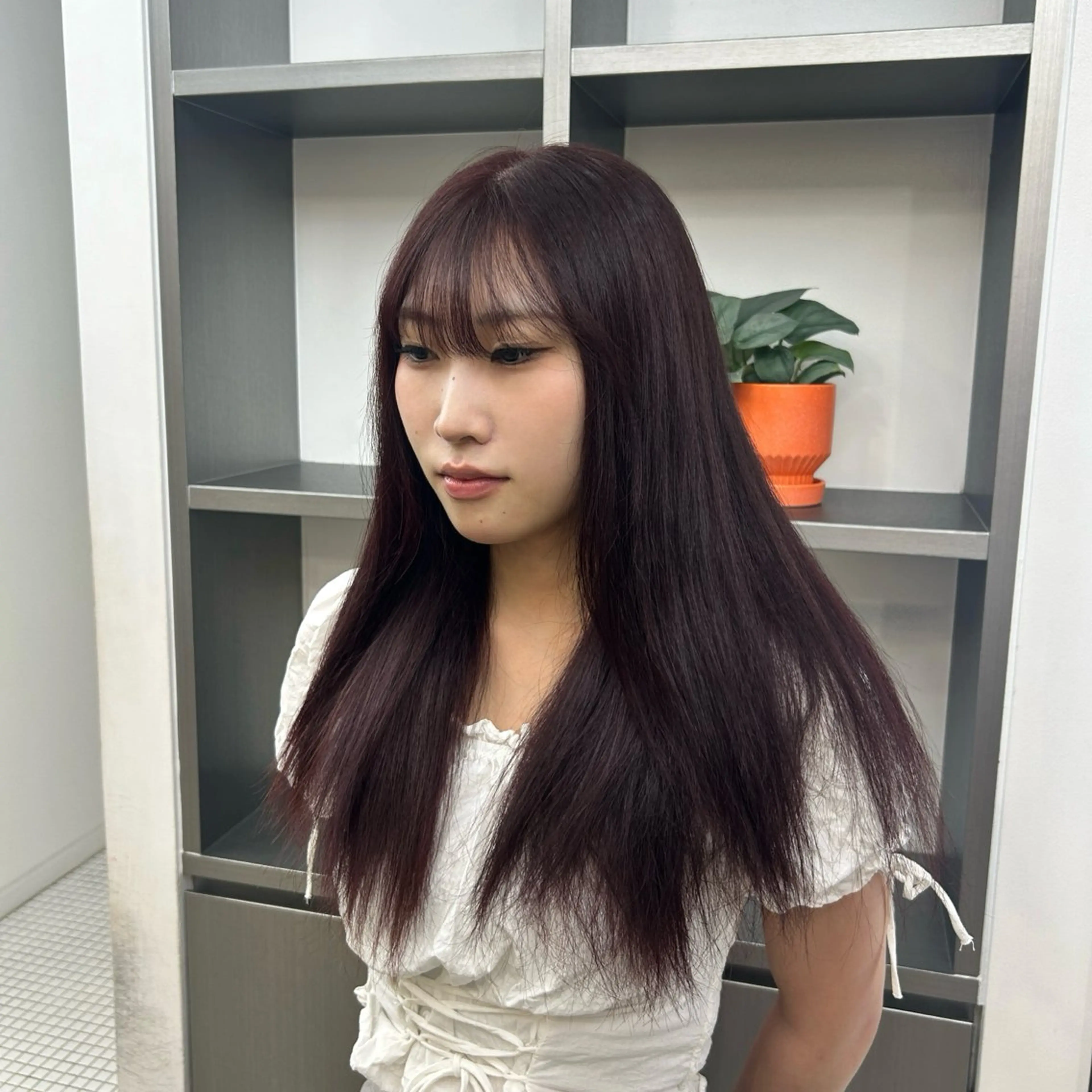 ✨ワンホンボルドーカラー💋ブリーチなしダブルカラー+1stepトリートメントの写真