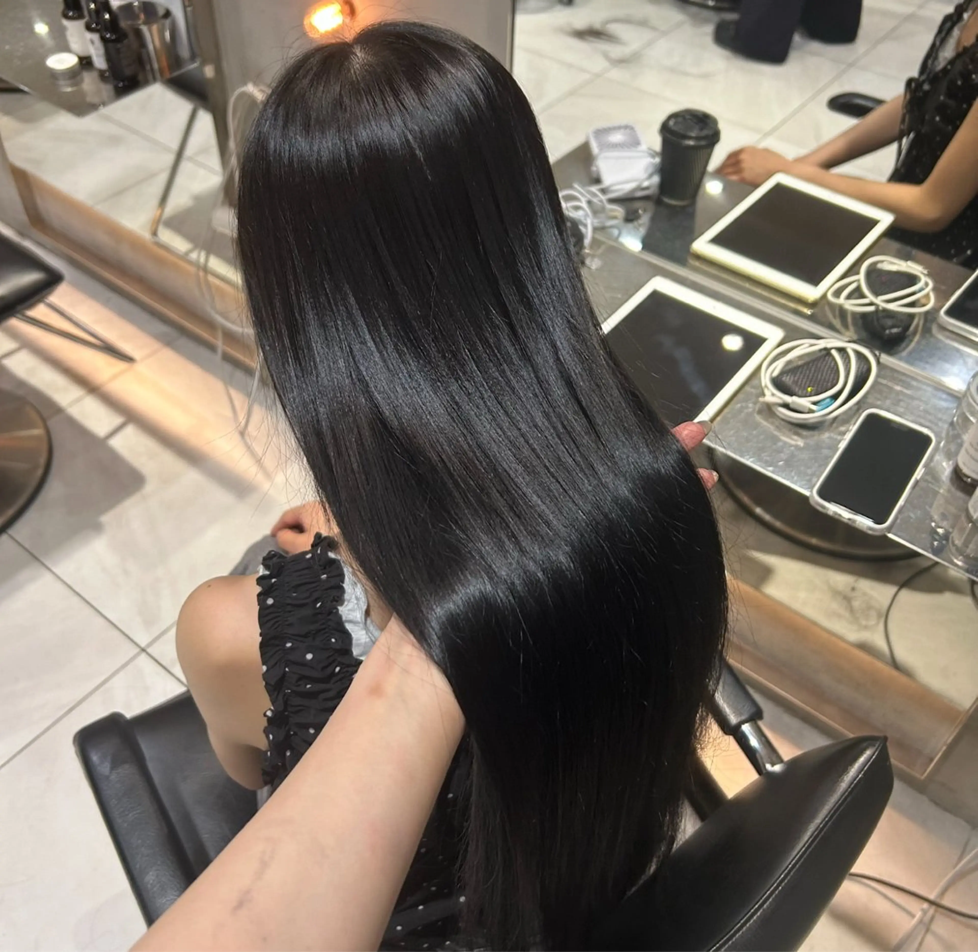 ロング ヘアカラー トリートメント 艶カラー / kokona🤍のヘアスタイル