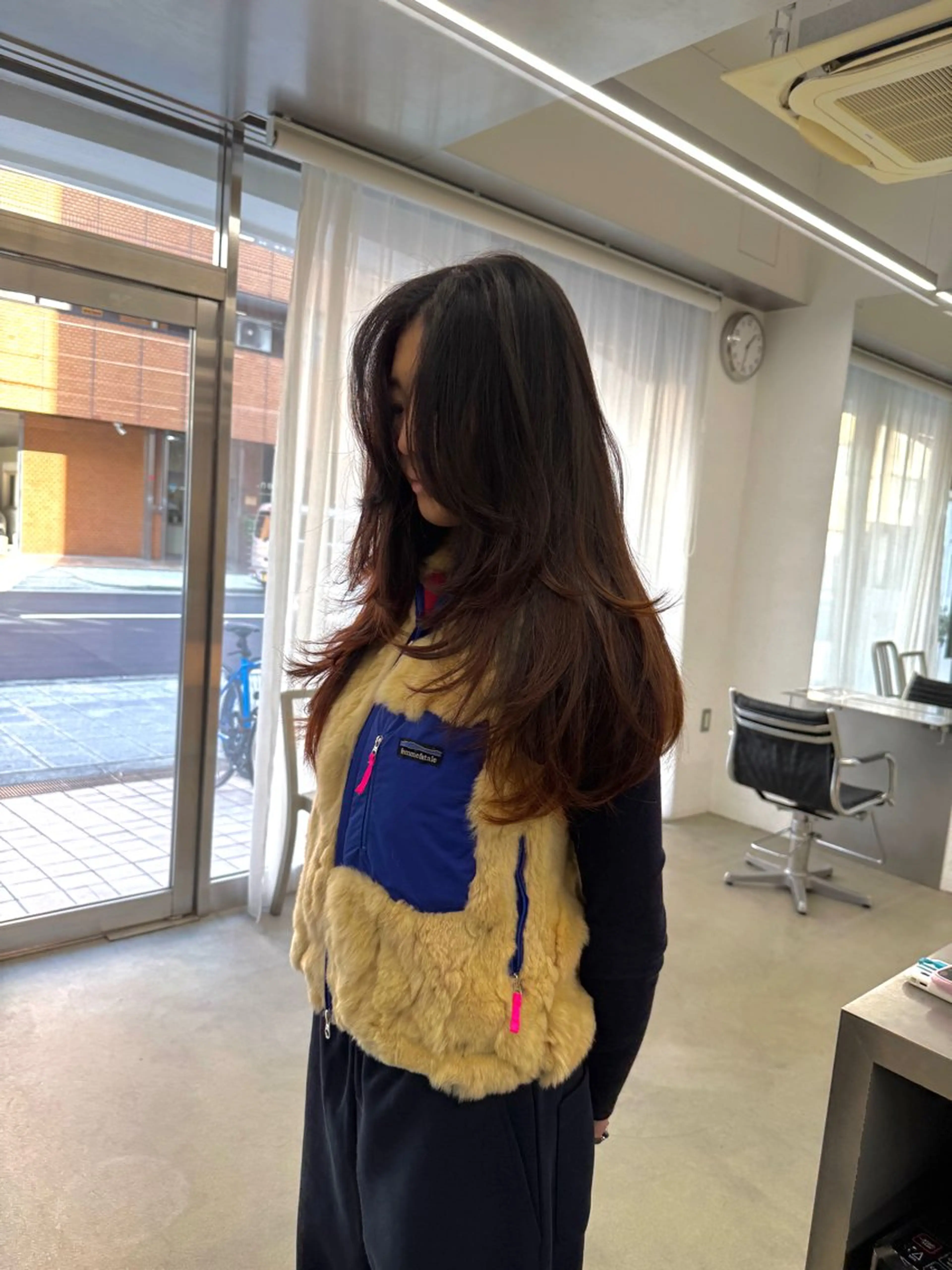 ロング カット ITSUKI/ 海外×韓国レイヤーのヘアスタイル