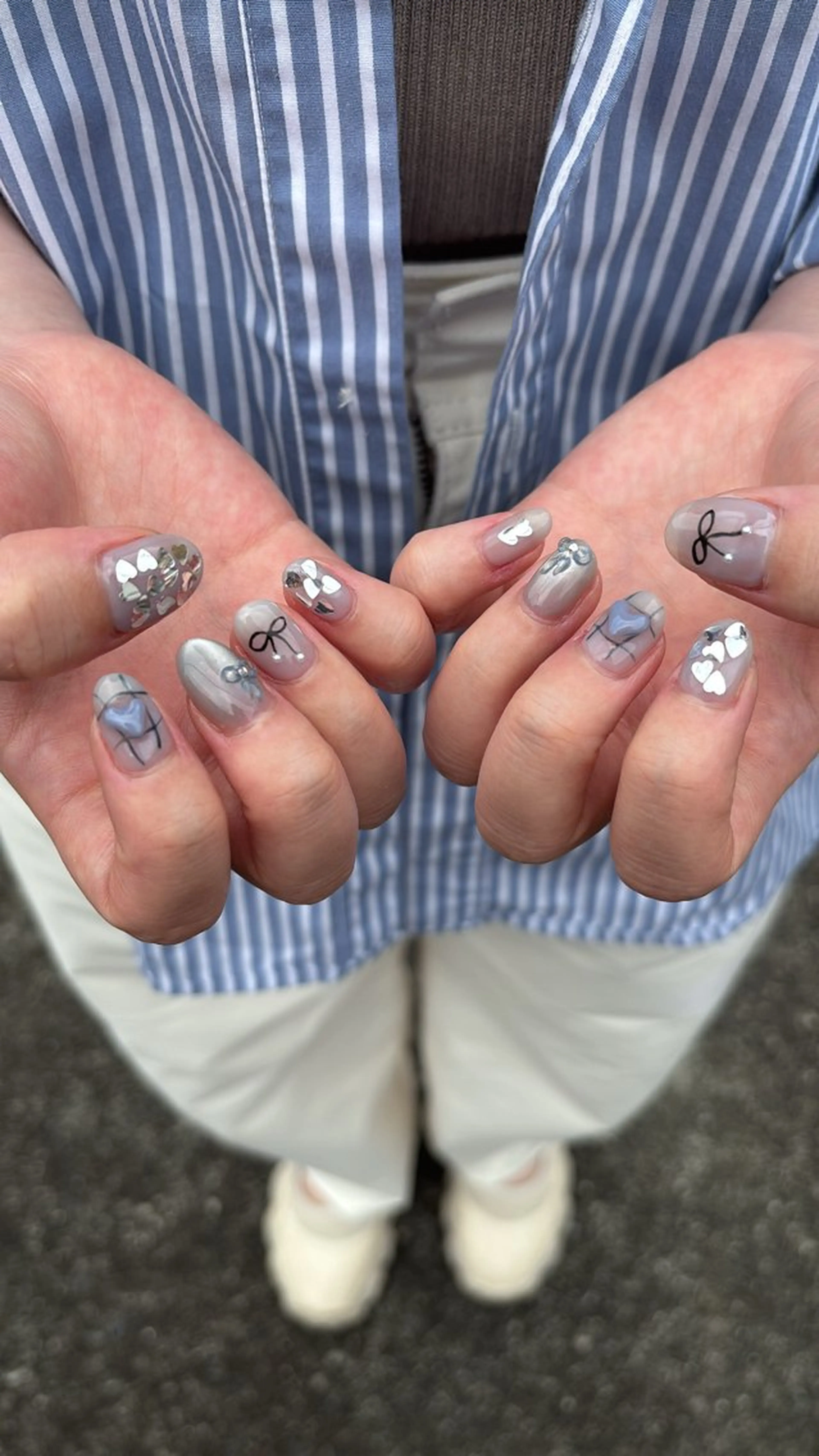 ネイル nailsalon　hue所属・小山 羽奈のネイルデザイン