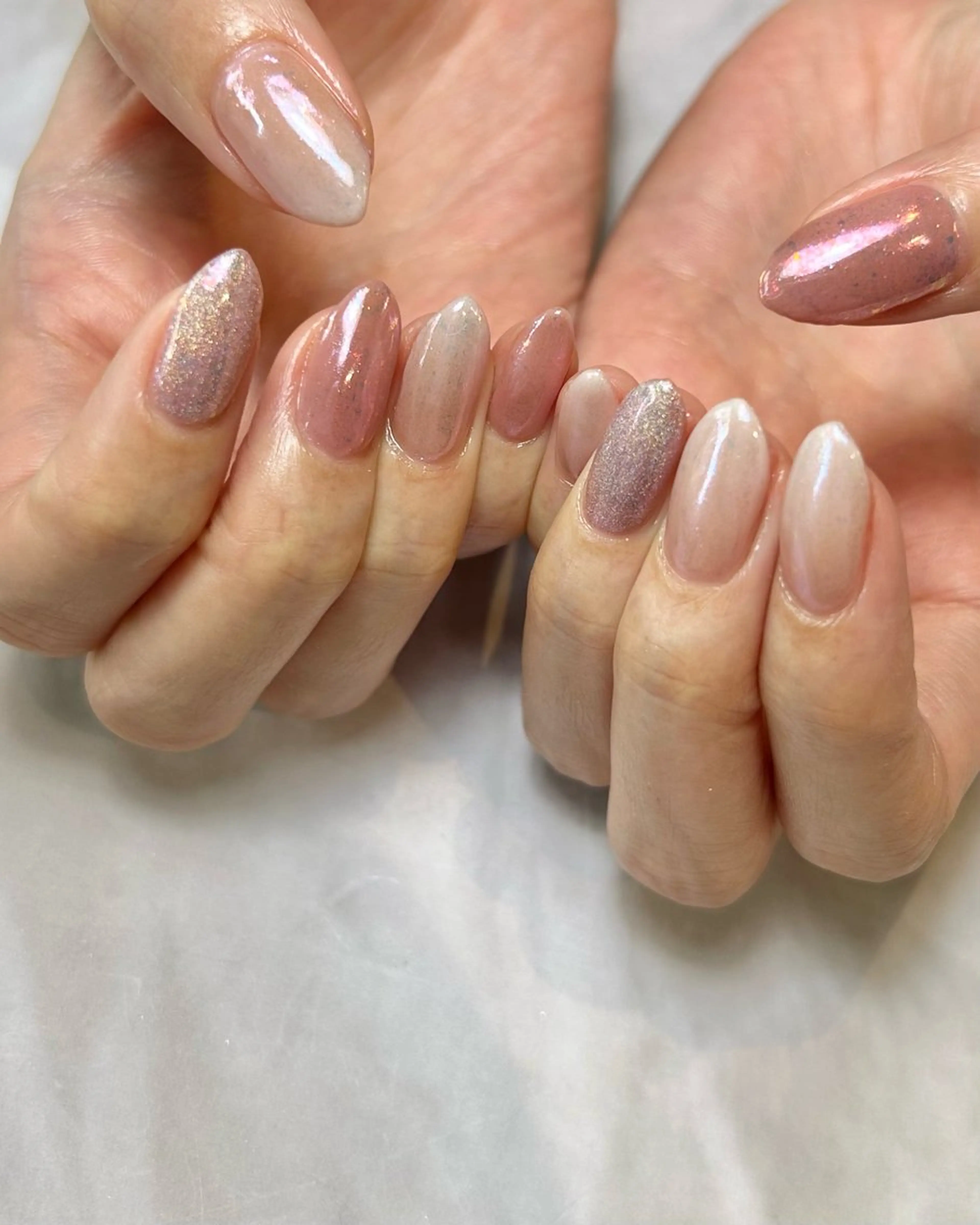 ネイル オーロラネイル グラデーション マグネットネイル 持ち込み ハンドネイル Reflection marikoのネイルデザイン